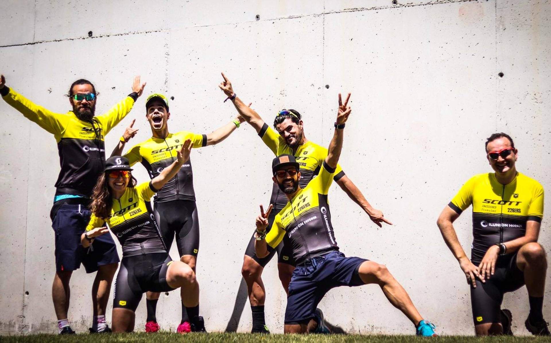 La ropa deportiva en tendencia en 2021 ofrecida por Taymory Team Builing