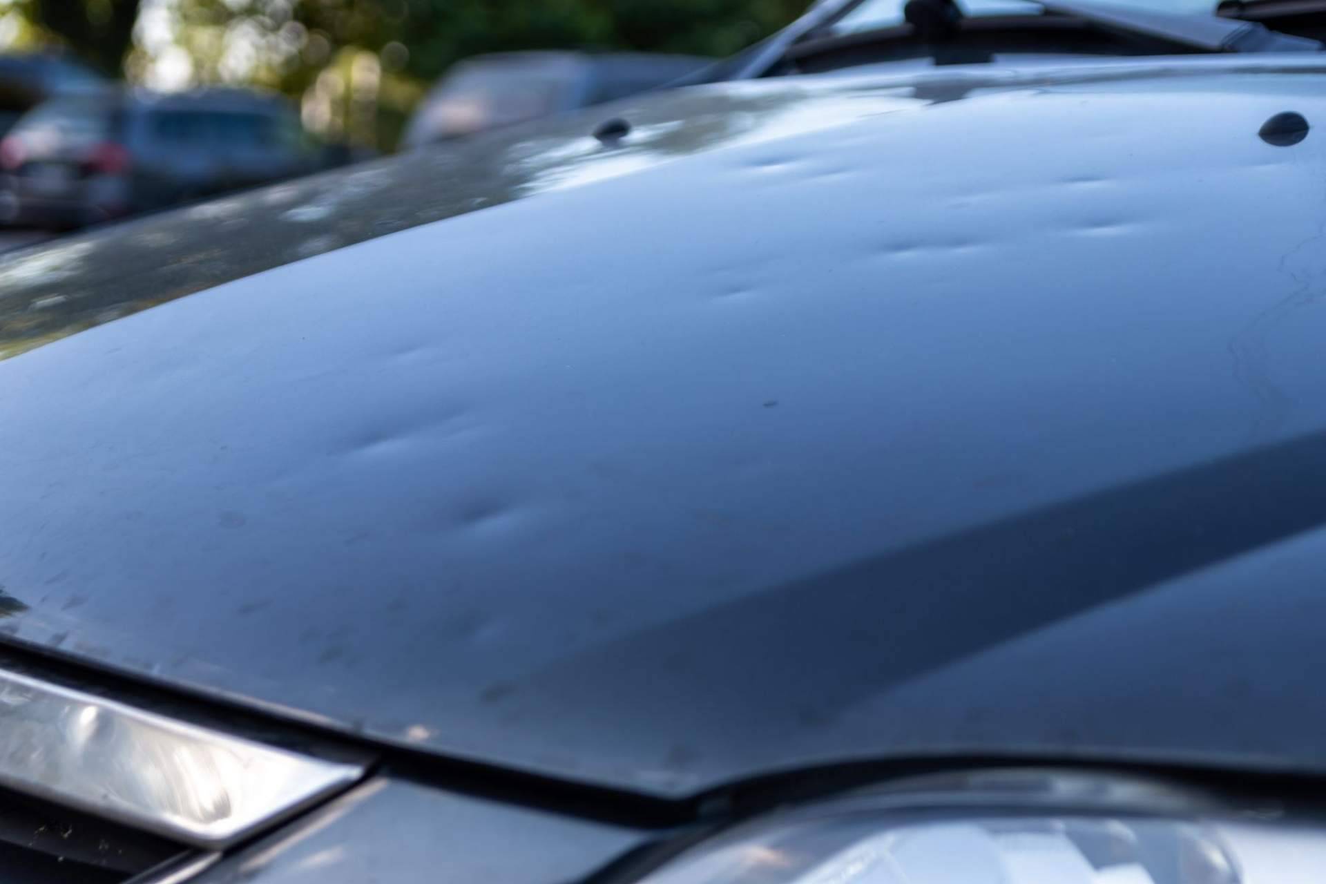 Herramientas de RSPAutomoción para las reparaciones de coches nuevos en campas afectados por granizo