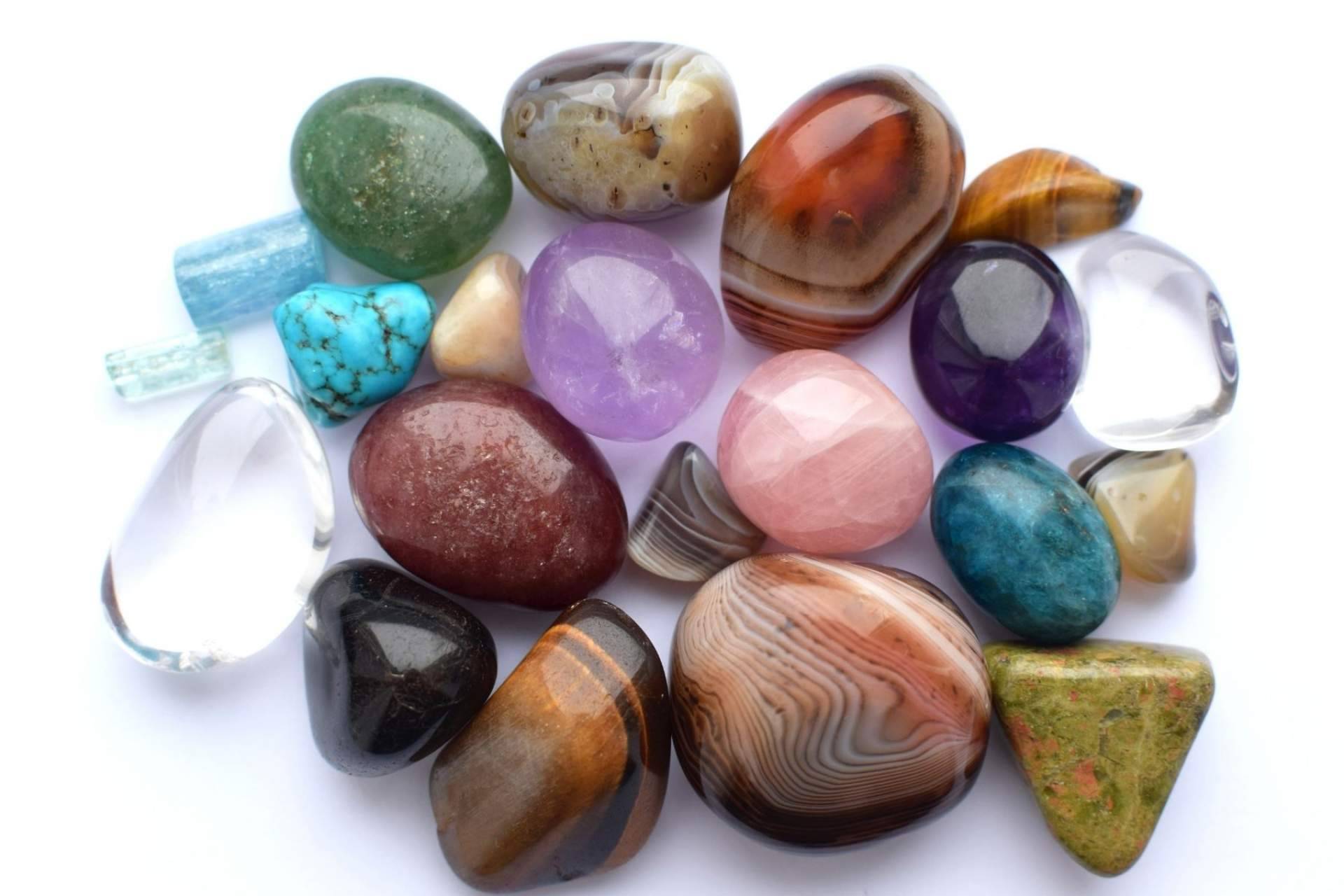 Las piedras chakras ayudan a potenciar el bienestar: Gemas Canarias