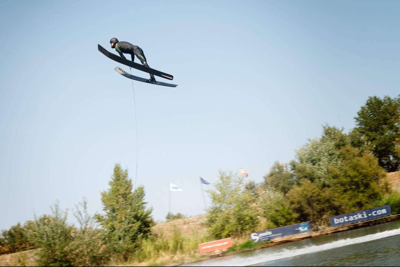 BOTASKI Seseña Waterski Complex organiza en sus instalaciones un año más el Campeonato de Europa de Esquí Náutico IWWF