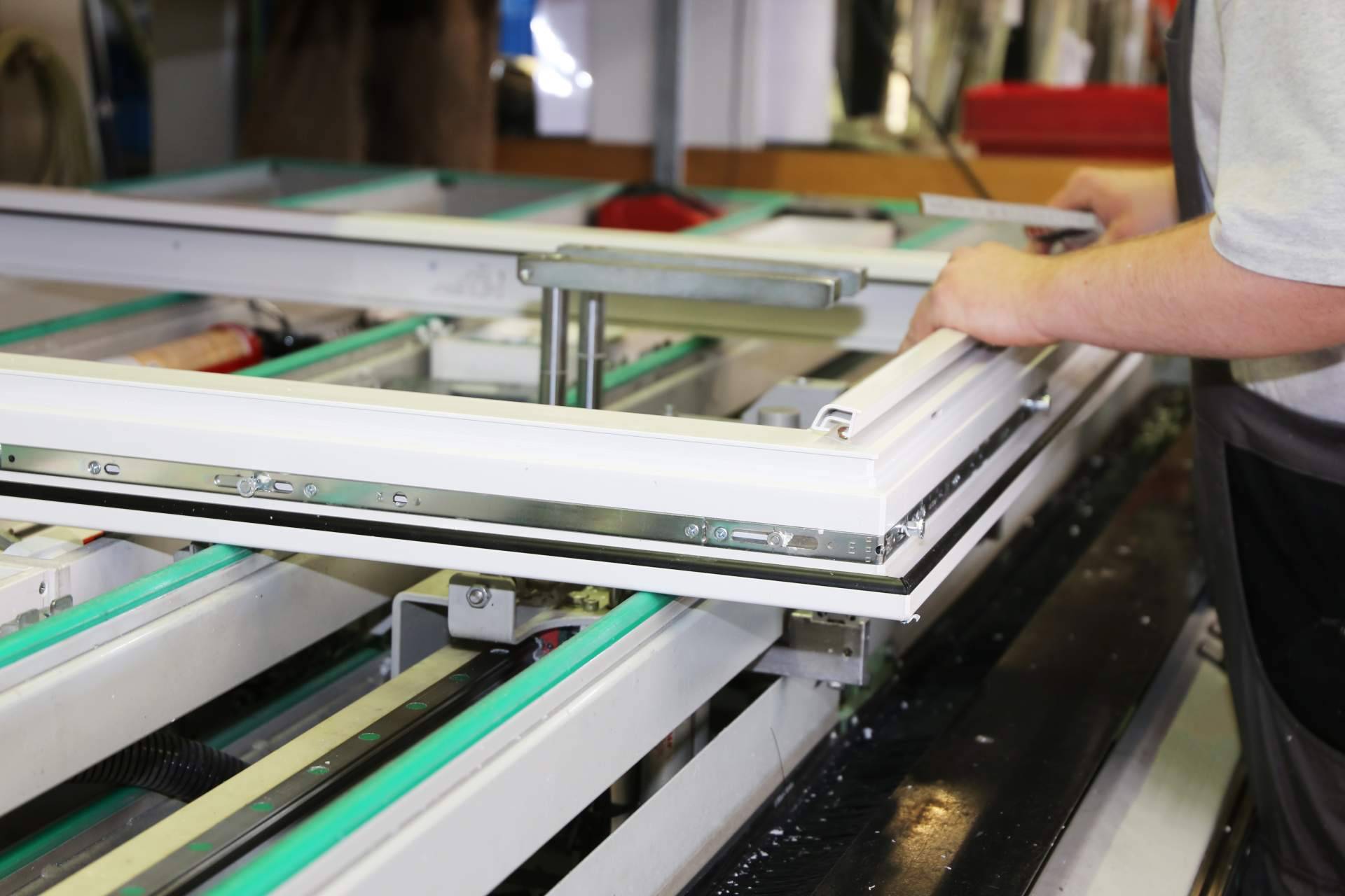 Ventanas Vamin ofrece carpintería de aluminio y ventanas de hoja oculta