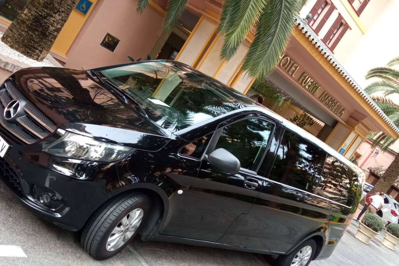 Taxi Málaga Aeropuerto Charly Transfer 24 horas: Los taxistas son uno de los pilares de cualquier ciudad
