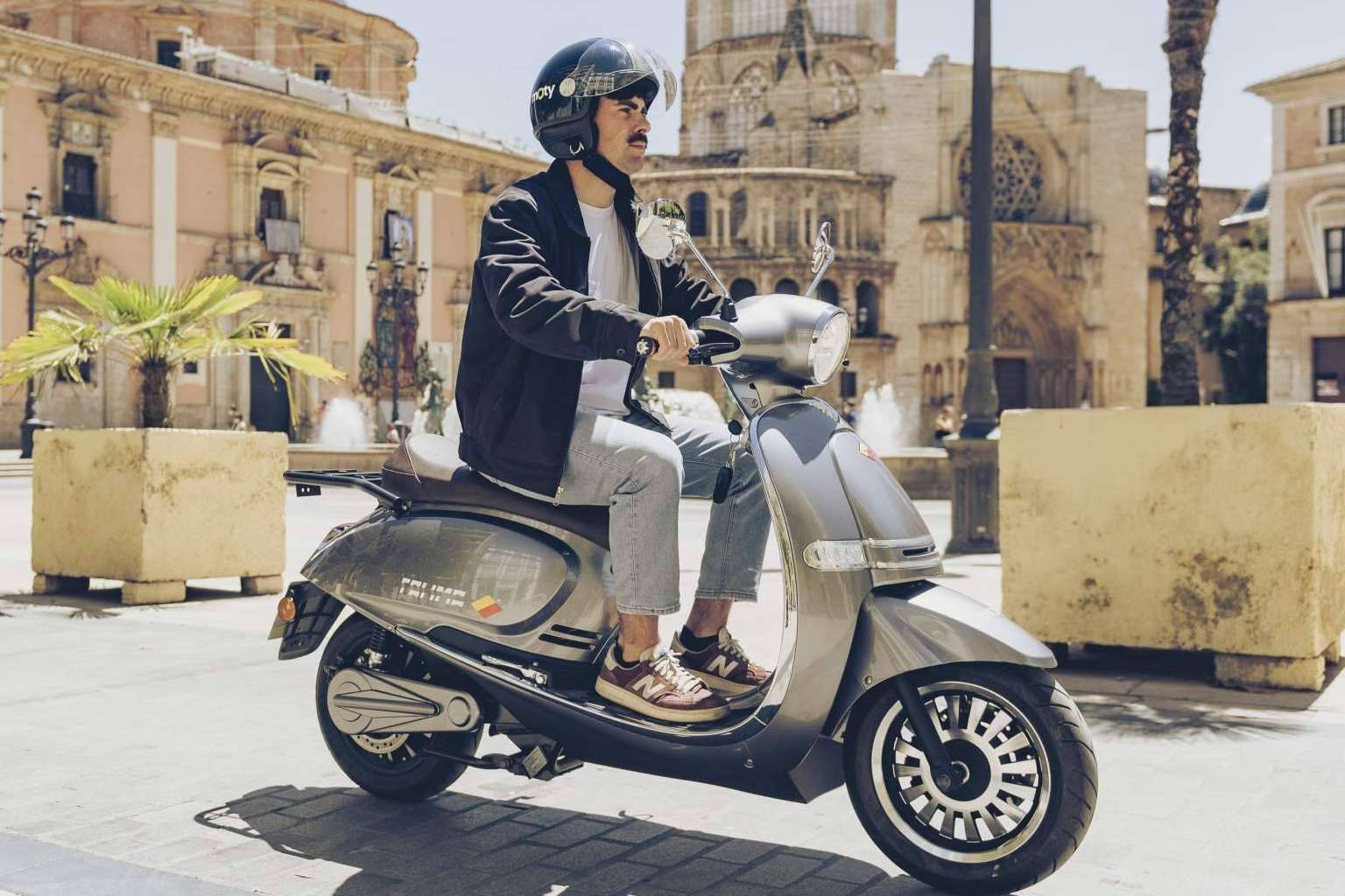¿Cuáles son las ventajas de desplazarse con las motos eléctricas de la empresa moty?