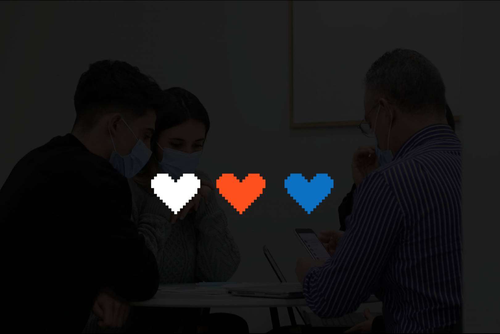 La agencia de publicidad Publydea celebra su 4º aniversario haciendo un rebranding de su marca