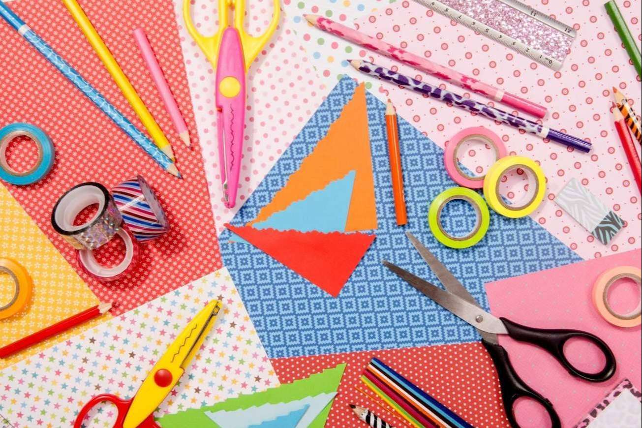 Manualidades Play: las manualidades como recurso de moda de padres y maestros