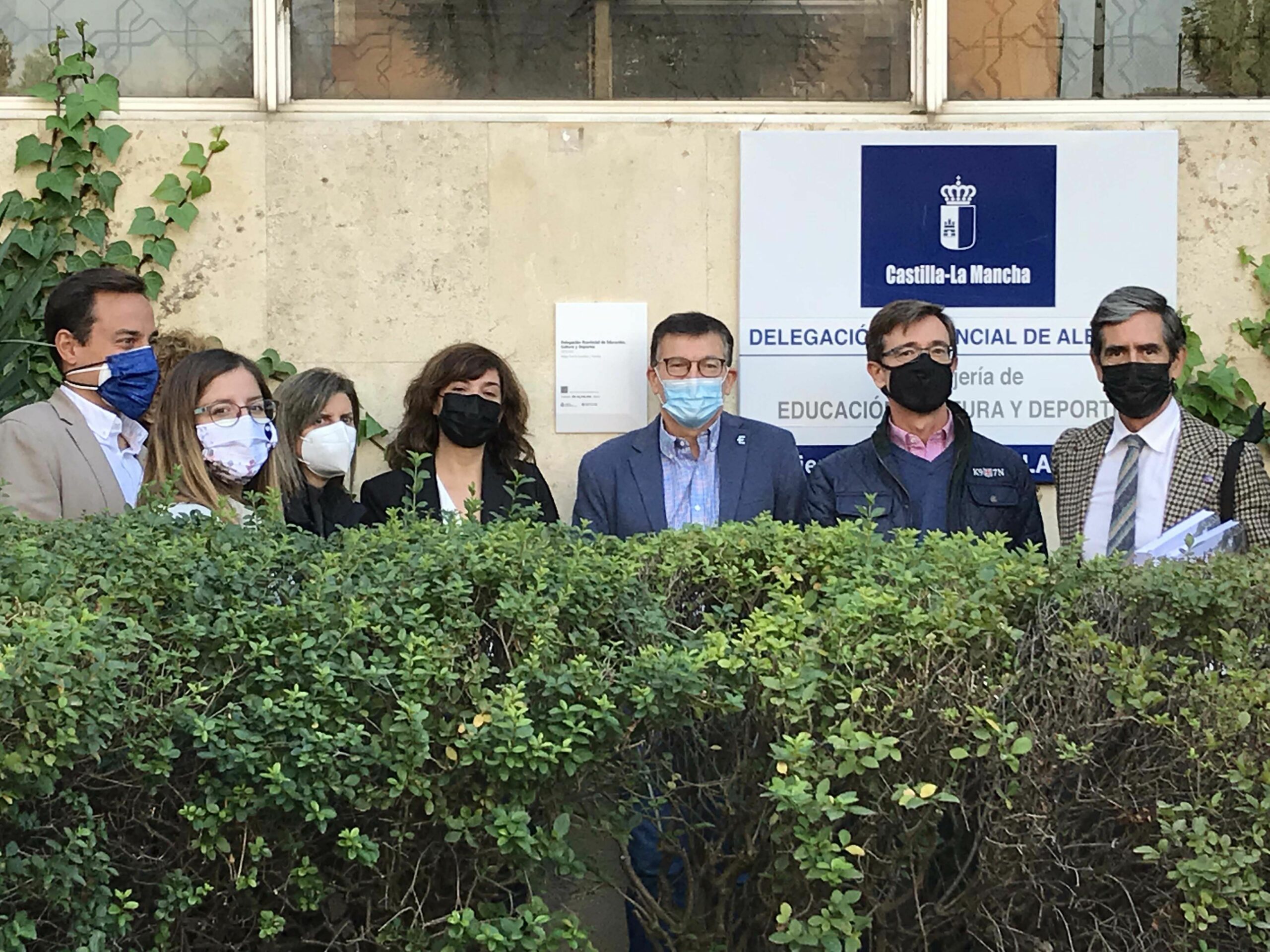La Fundación DOCOMOMO_IBÉRICO cataloga y otorga su placa a dos nuevos edificios en Albacete capital