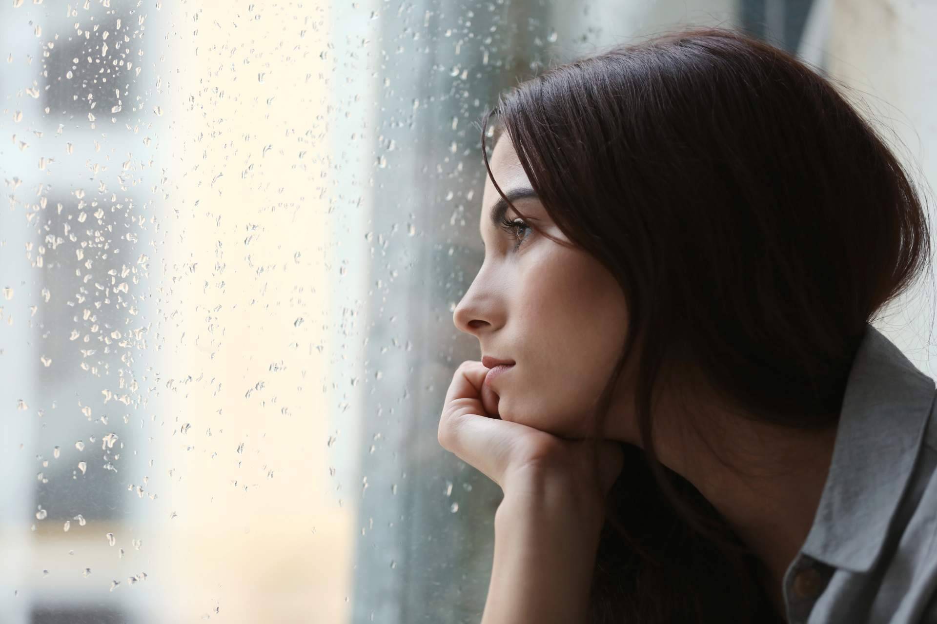 Cómo evitar depresiones y ansiedad en el otoño, por Lola Peña de Ayurveda Medicina Natural
