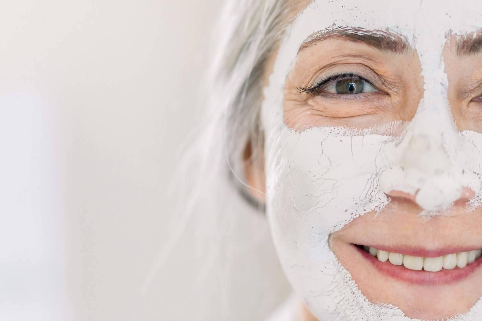 Cosmetics Tenerife es una tienda online de venta de cosmética natural y orgánica de las Islas Canarias