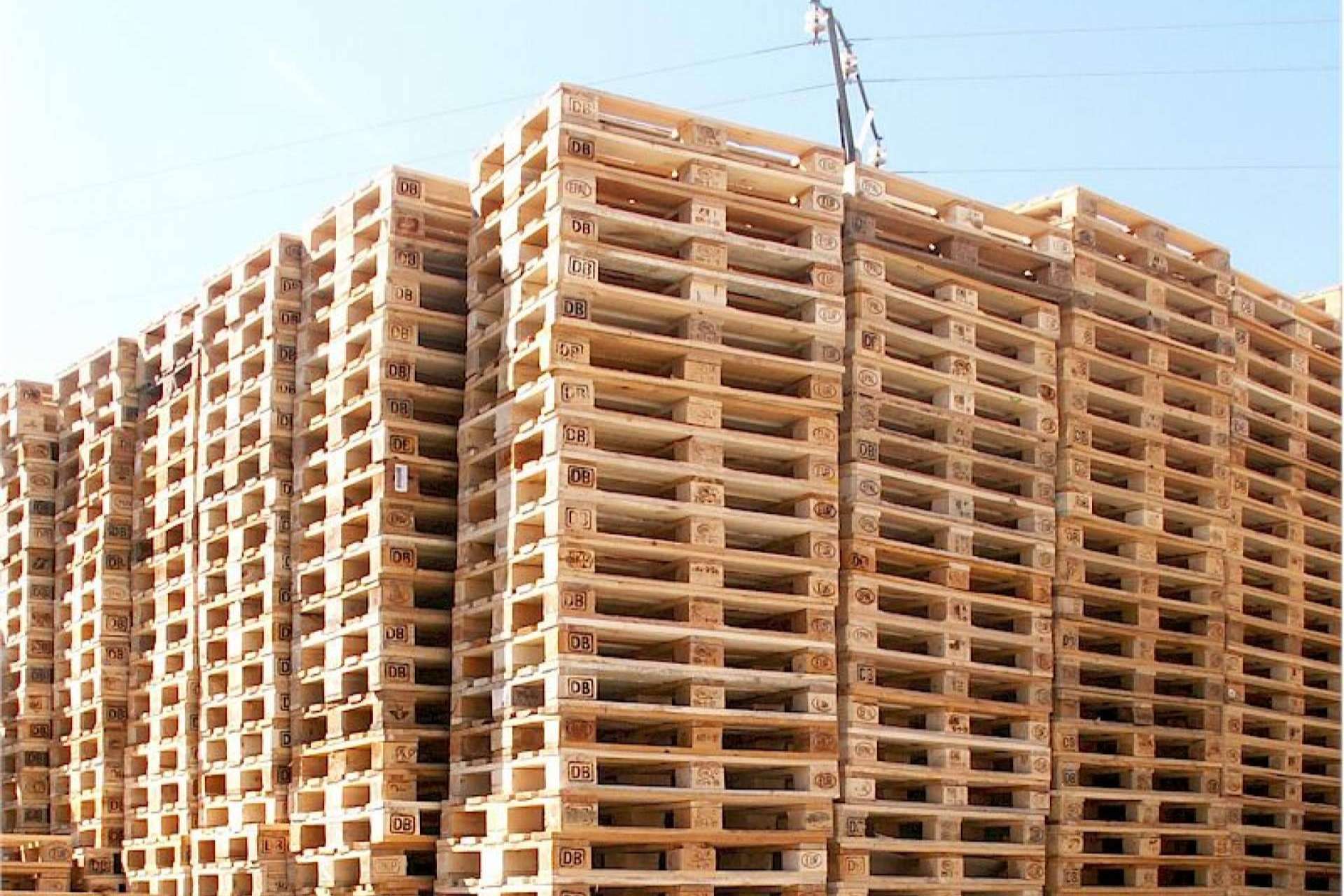 Europalet proporciona todo tipo de palés de madera desde España a todo el mundo