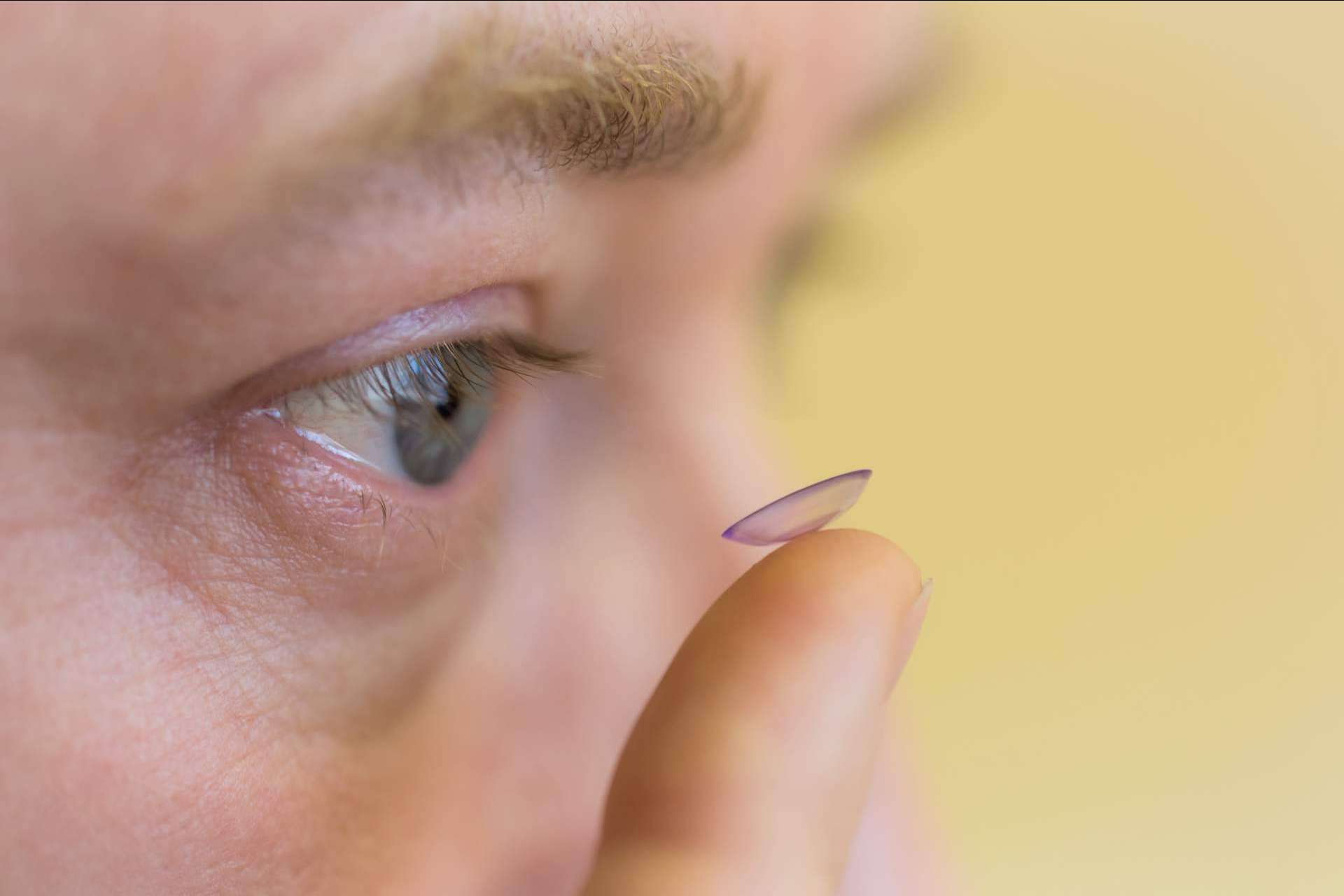 Tratar la miopía con las lentillas de Orto-K, por BENALÚA ÓPTICA