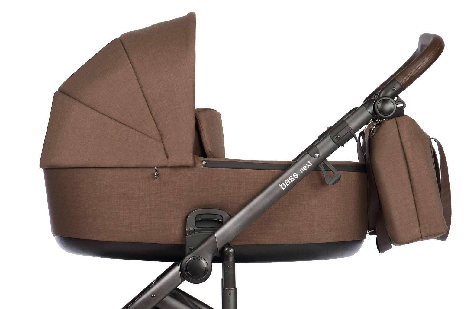 ROAN, disponible en Rosa Roca, es una de las marcas líderes en carros de bebe en Europa