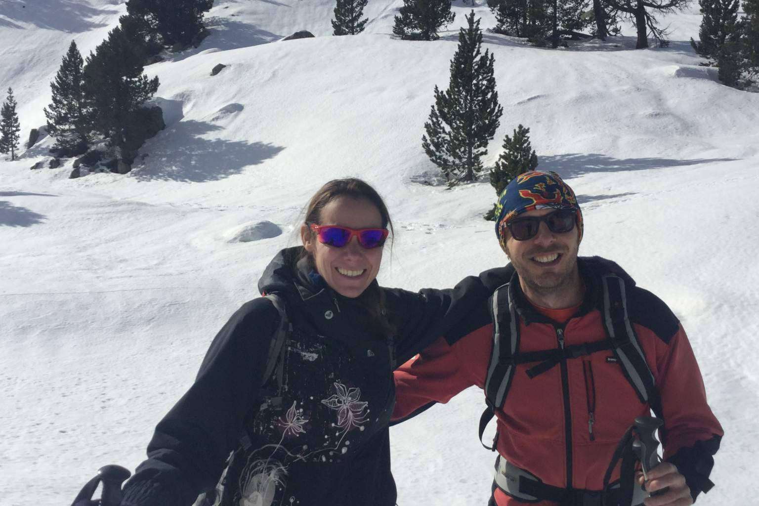 Las aventuras detrás de las excursiones con raquetas de nieve, por la academia Vertical Challenge