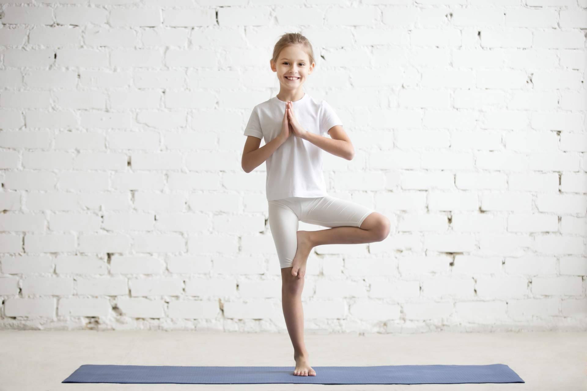 Yoga para Niños, el sitio web que comparte con padres y madres los beneficios y recomendaciones de esta popular técnica de relajación