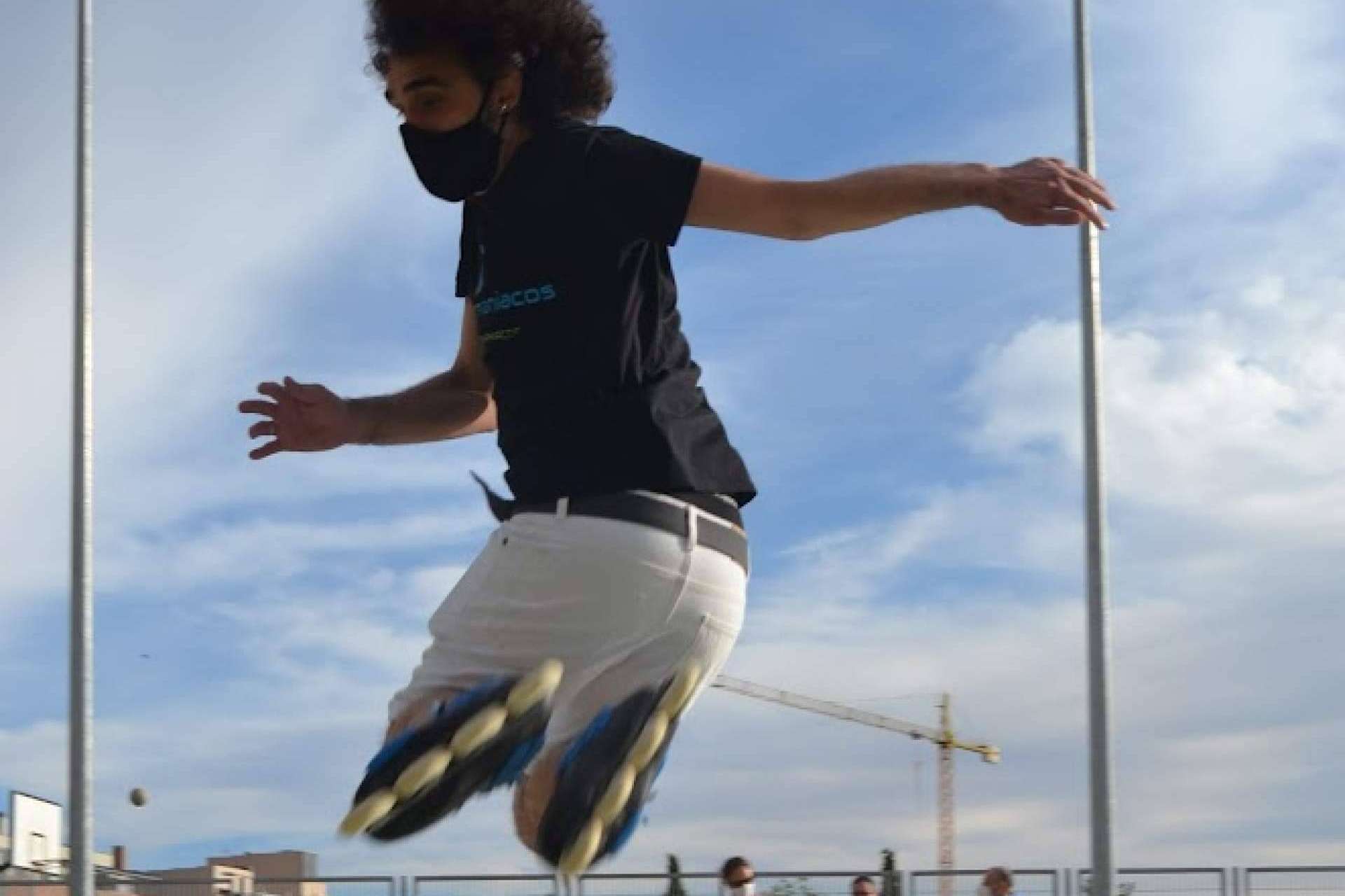 Rollermaniacos ofrece cursos de patinaje como regalo de navidades