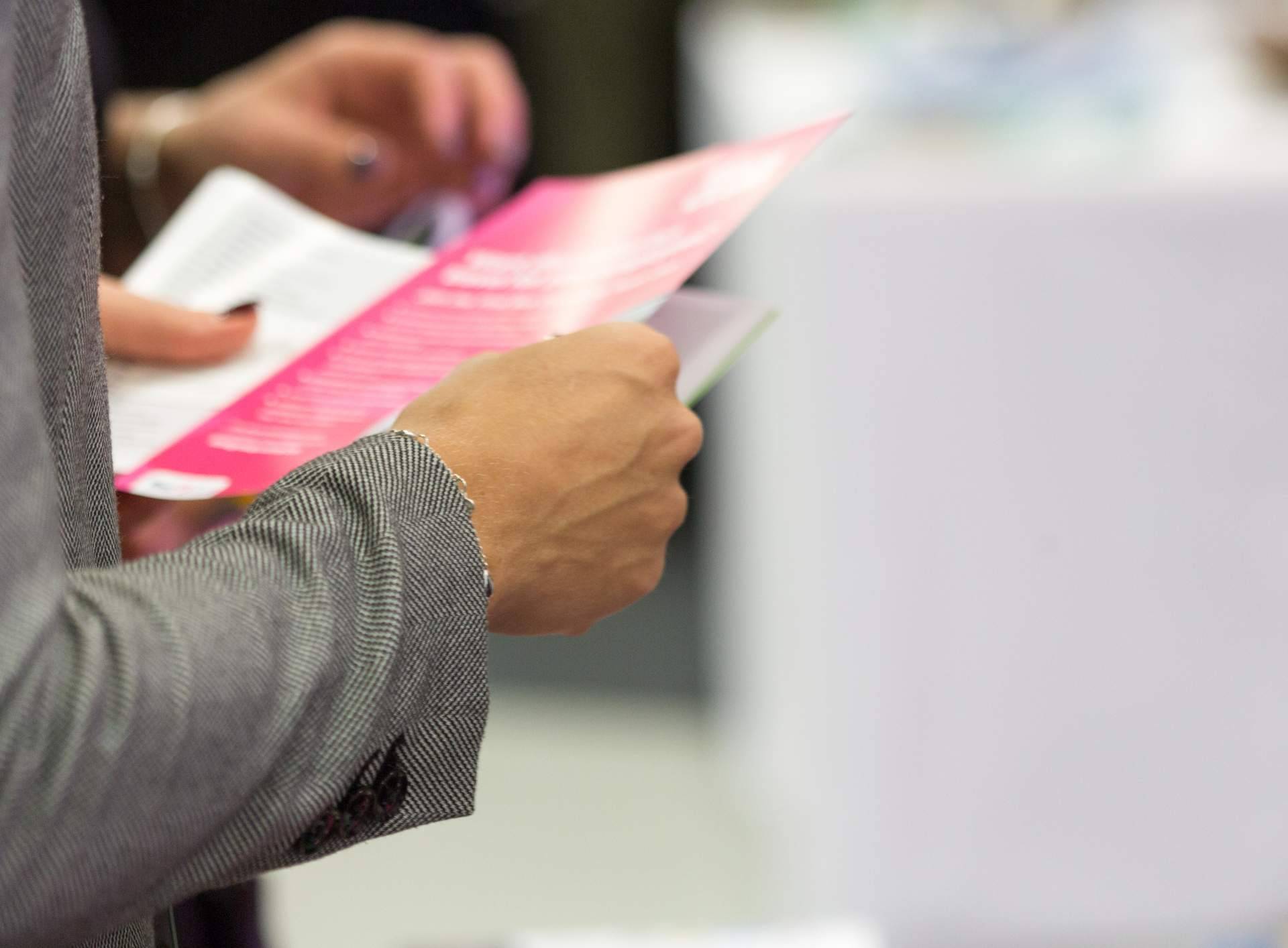MarketBoom explica qué es un flyer y cuál es su importancia