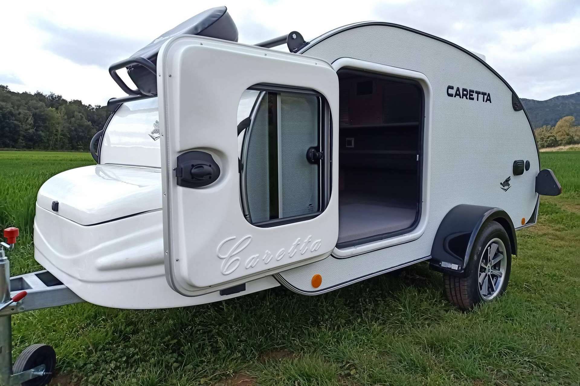 ¿Qué se debe tener en cuenta para comprar una minicaravana?