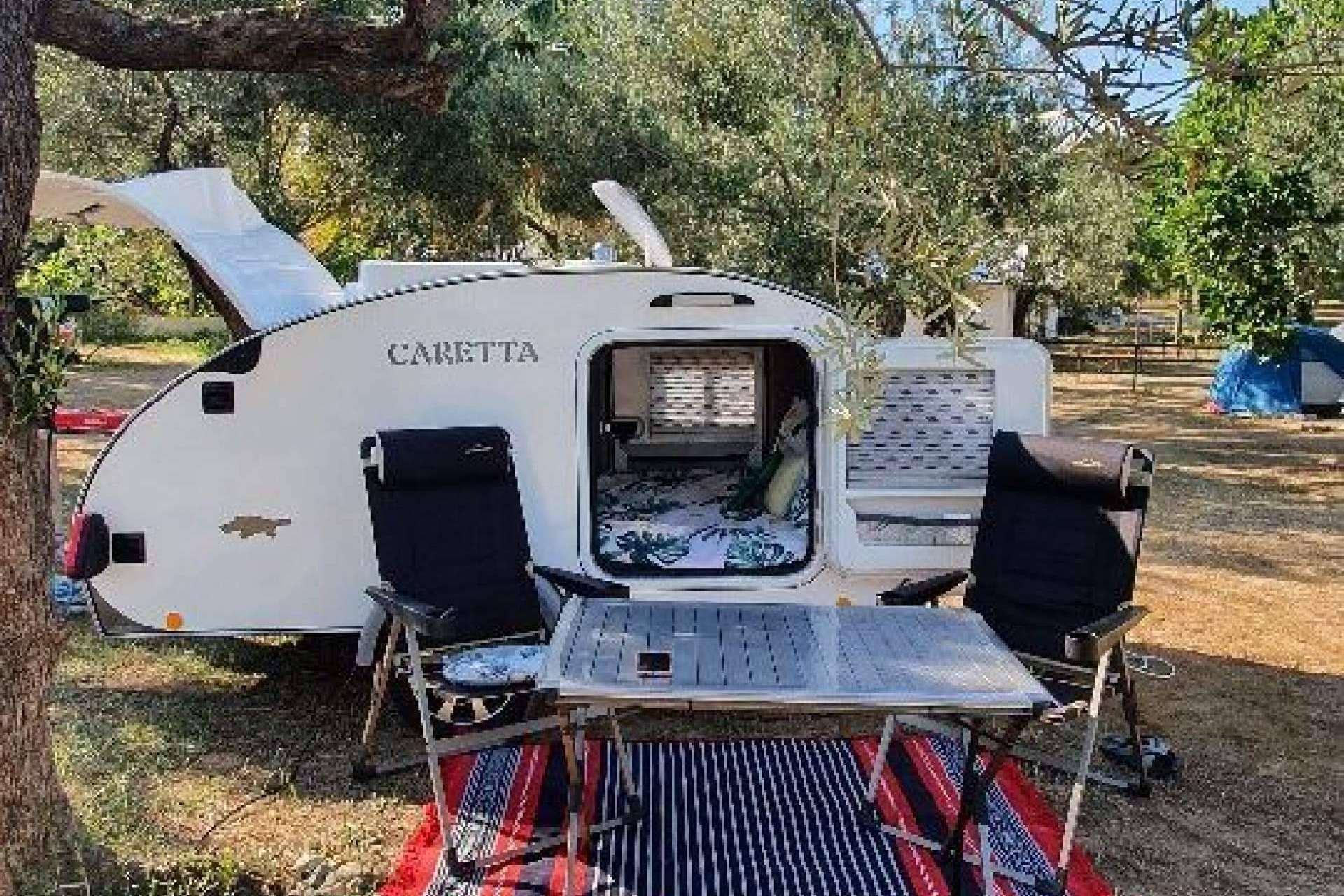 Minicaravanas.com y sus consejos para escoger el mejor sitio para acampar con una minicaravana
