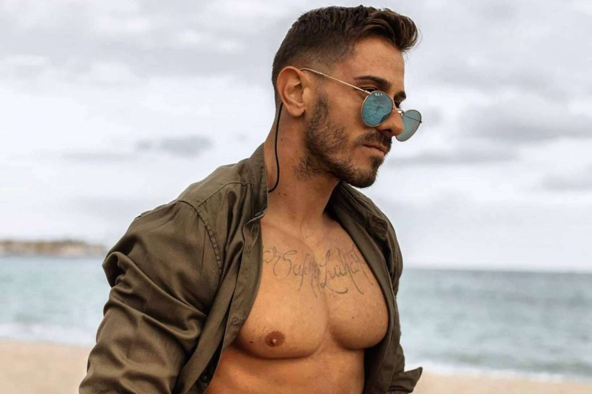 Ramón Toscano Antequera, de influencer con más de un millón de seguidores, a productor musical