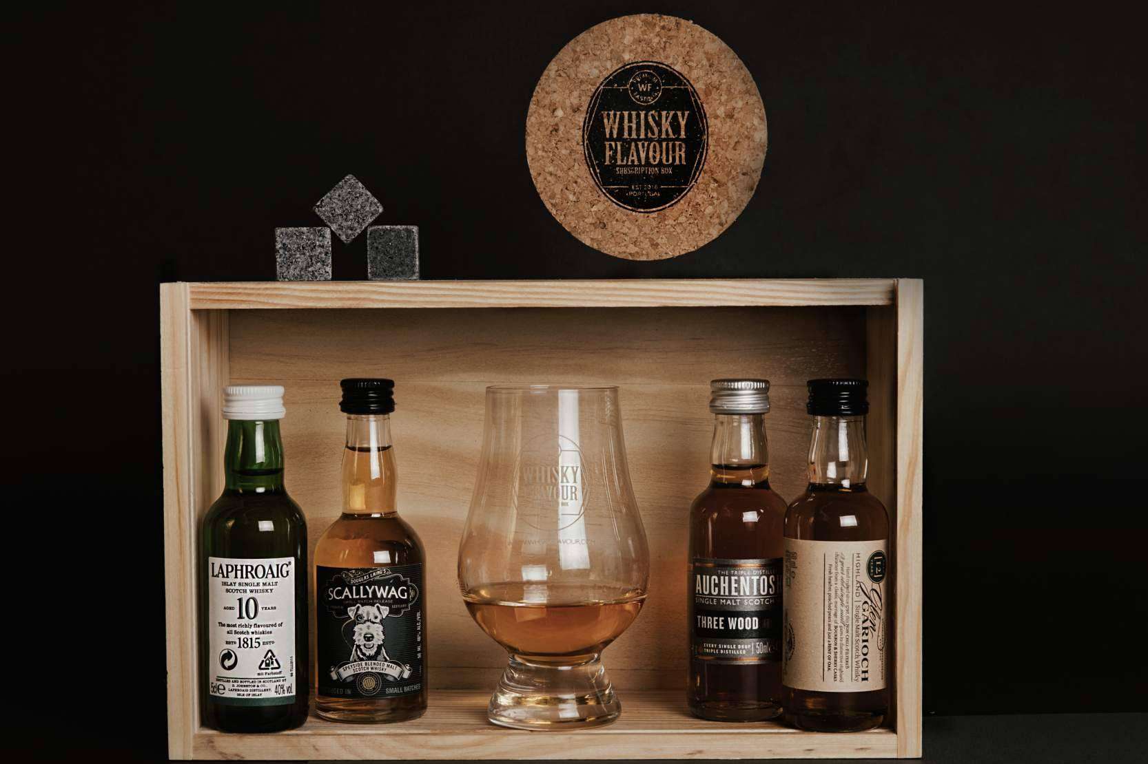 La caja de suscripción de Whisky Flavour permite convertirse en un verdadero experto del whisky