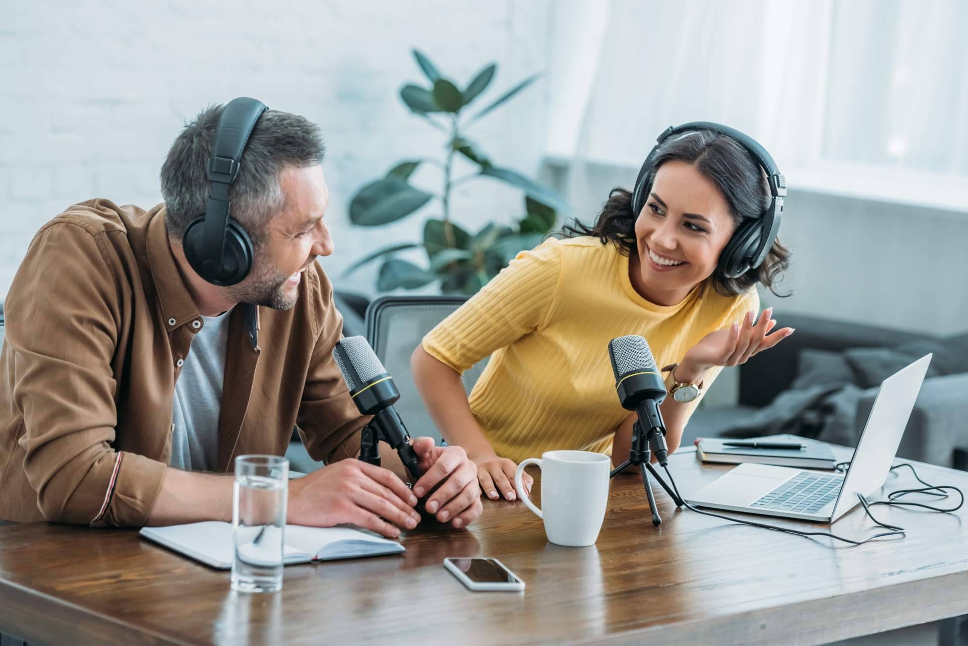 Cursospodcast.com permite aprender los primeros pasos para crear un podcast de éxito