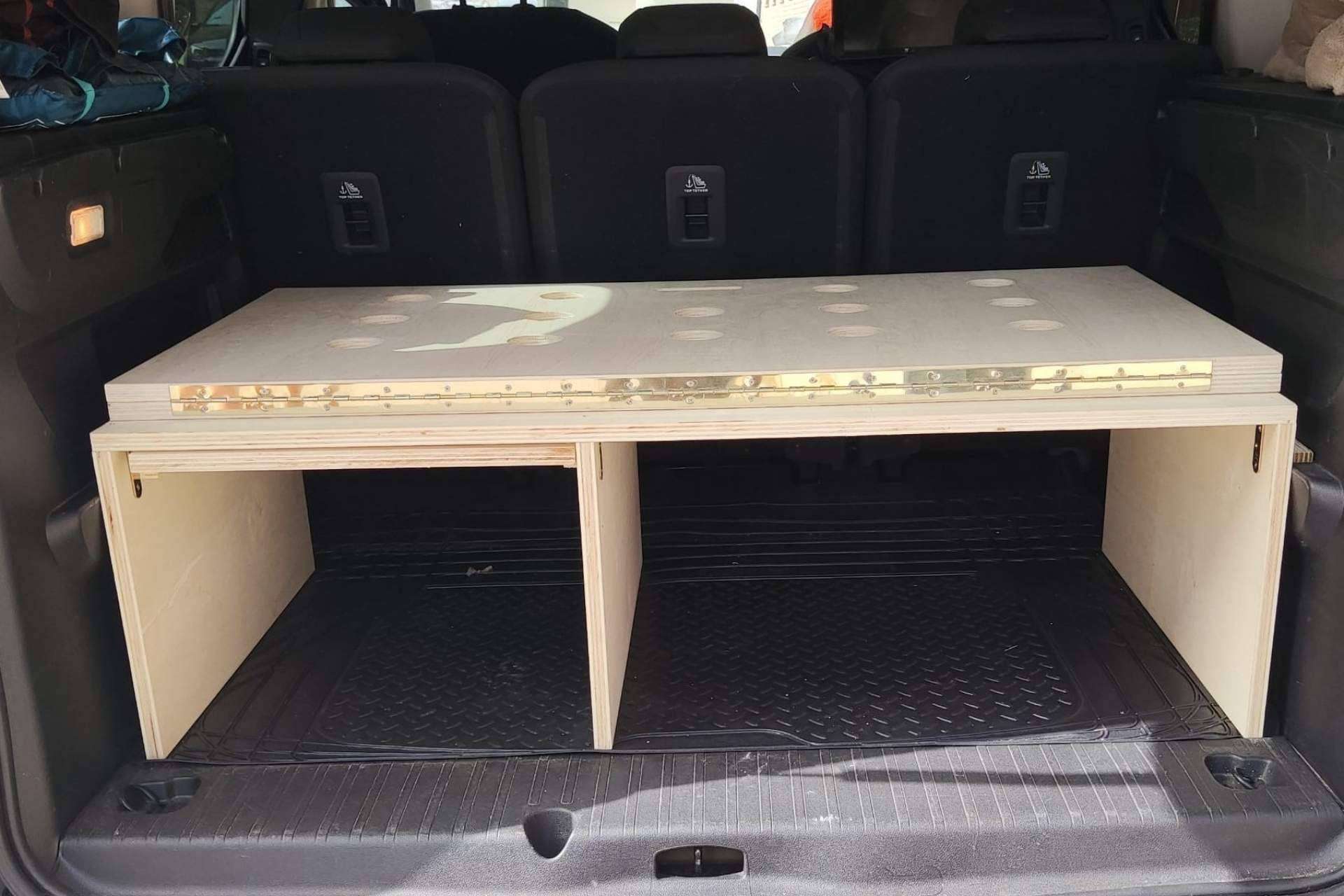 Todo lo que se necesita para camperizar una furgoneta se encuentra en Basic Madera