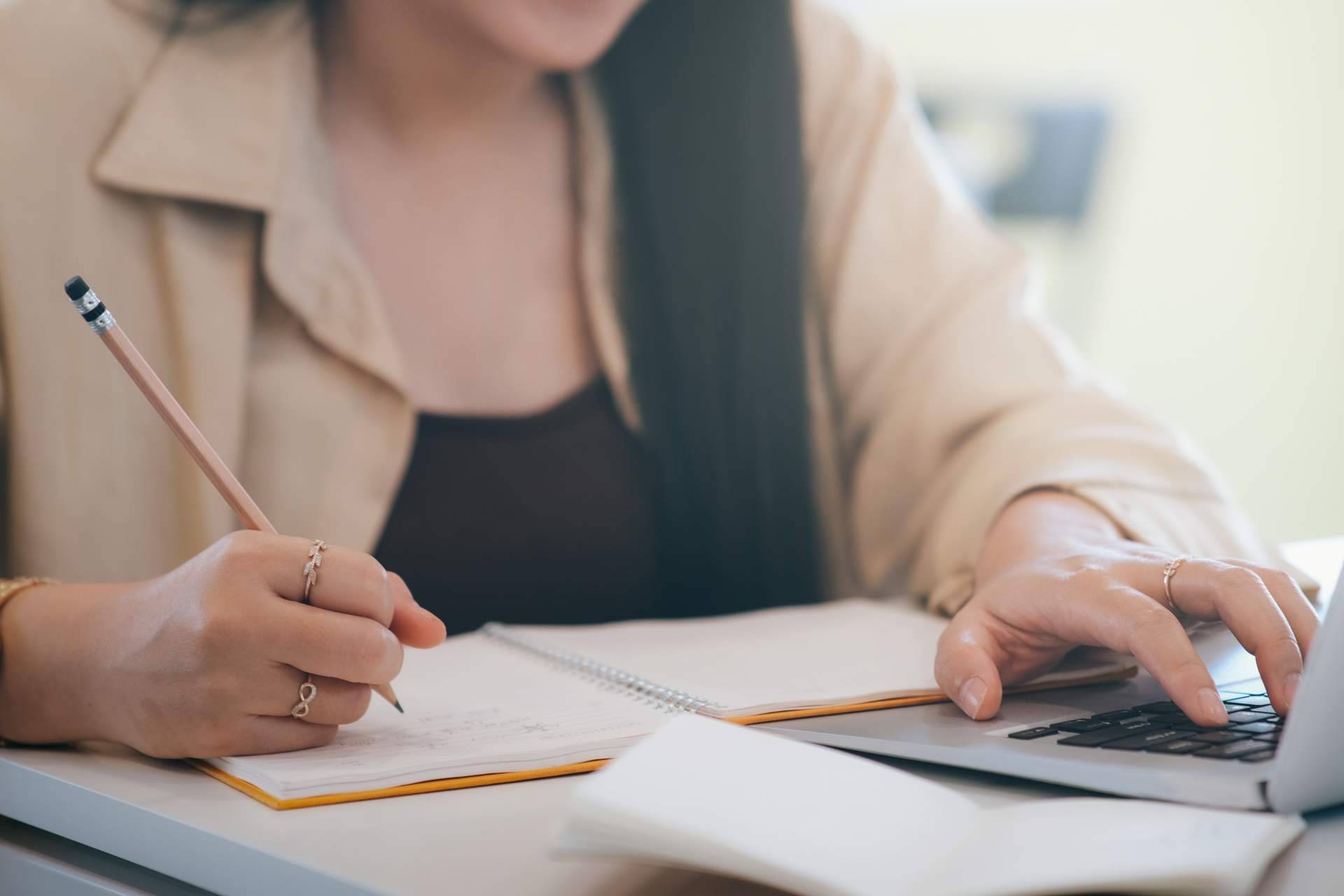 Clases particulares para estudiantes de grado y máster universitario, por Grado y Máster