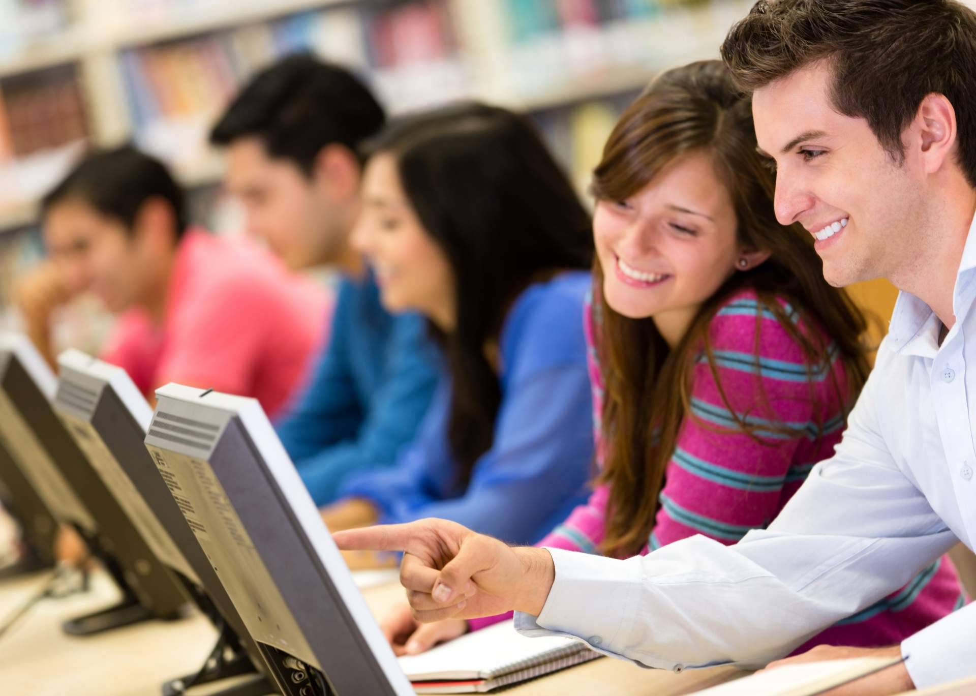 ¿Cuáles son las opiniones de Mediterránea Business School en diferentes portales educativos especializados?