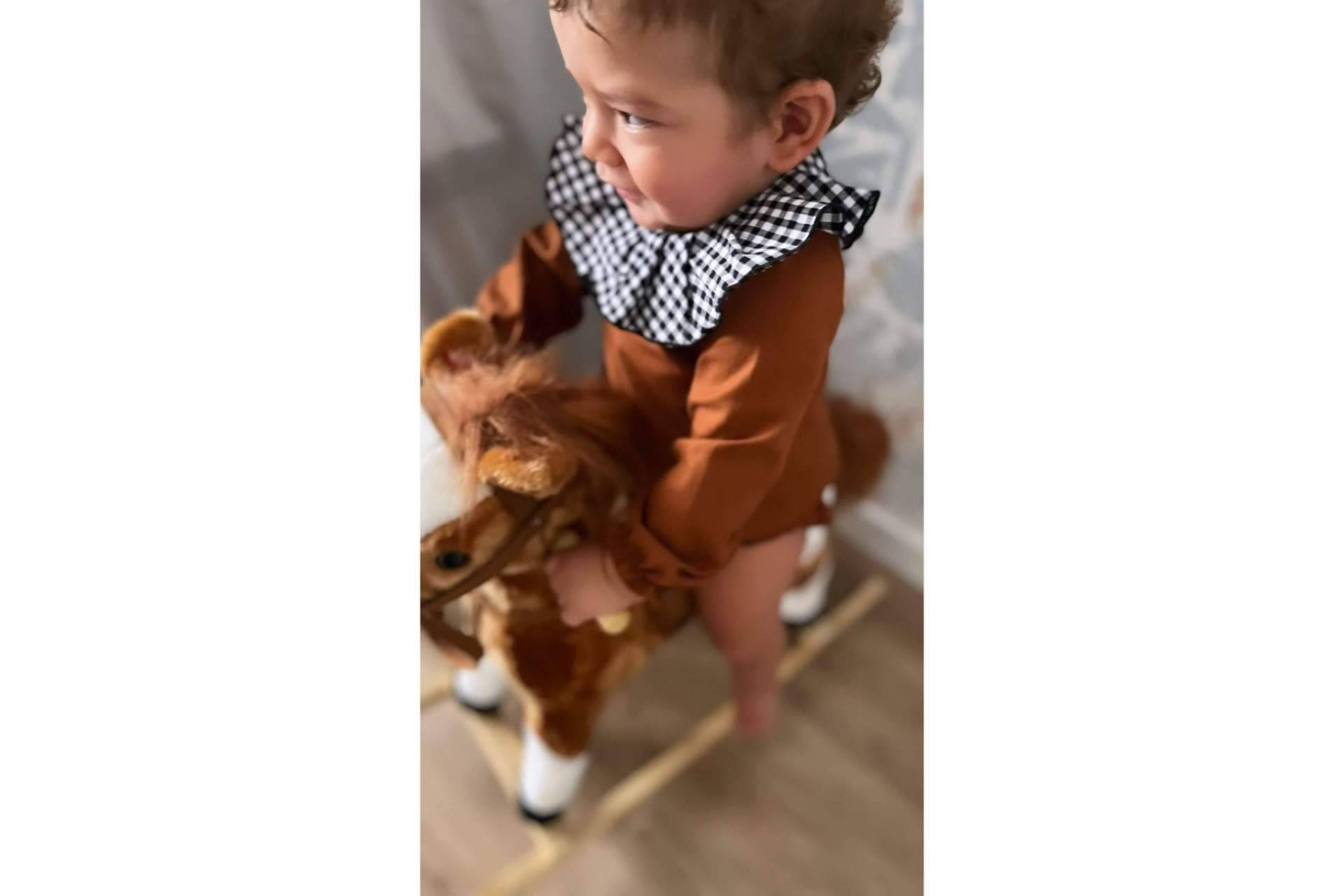 Topito's Handmade Boutique cuenta con un vasto catálogo de ropa para bebés y moda