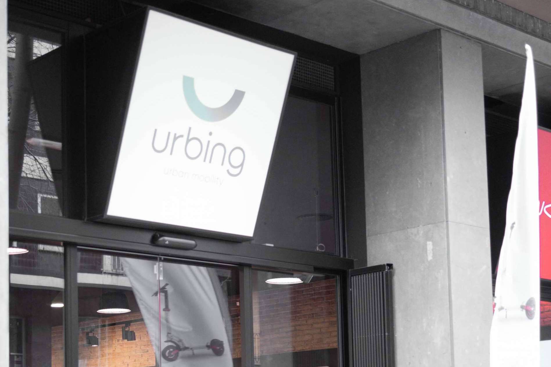 Hallar marcas de patinetes de buena calidad, como Inokim en Urbing