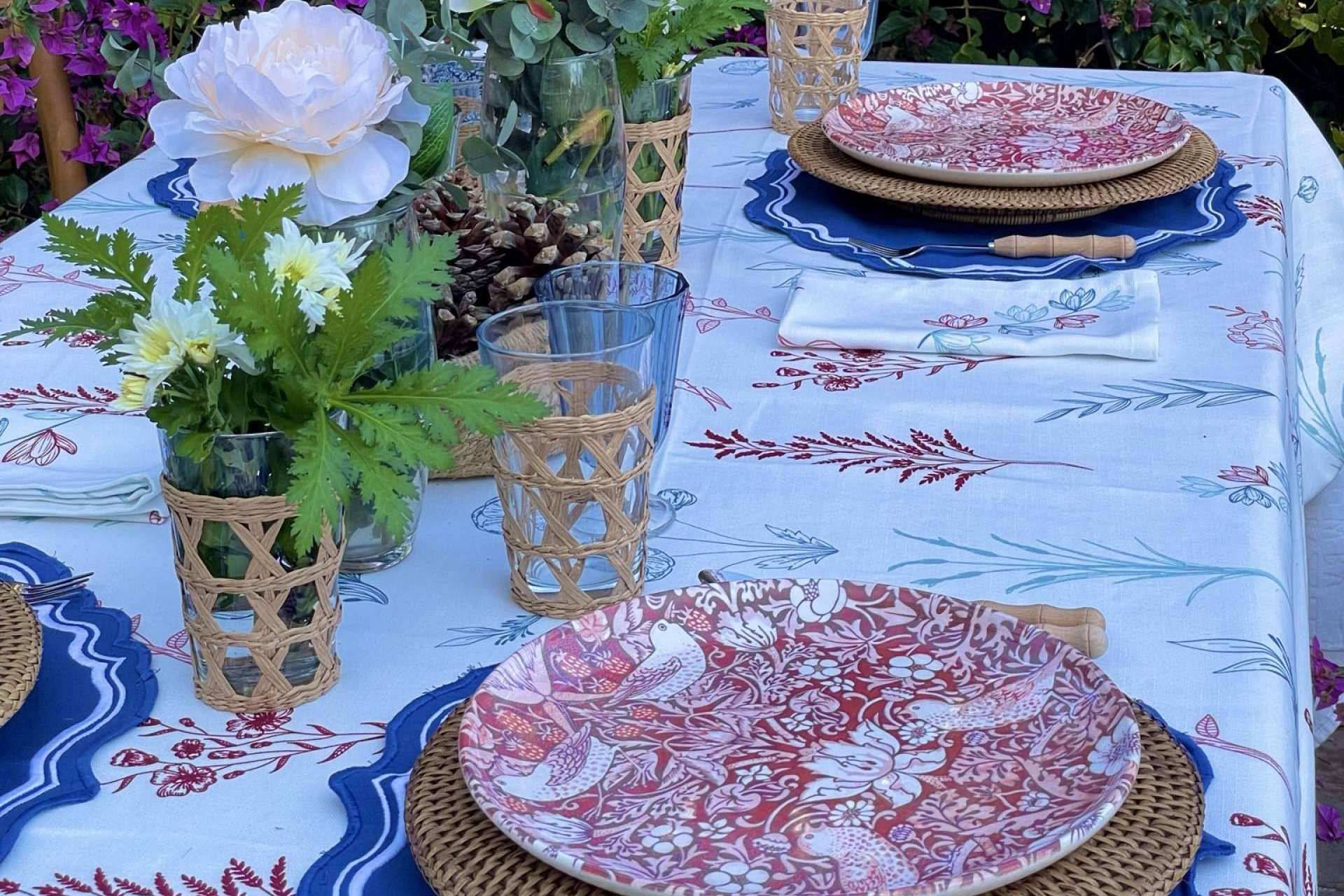 La marca Goodies presenta varias colecciones de vajillas y textiles exclusivos