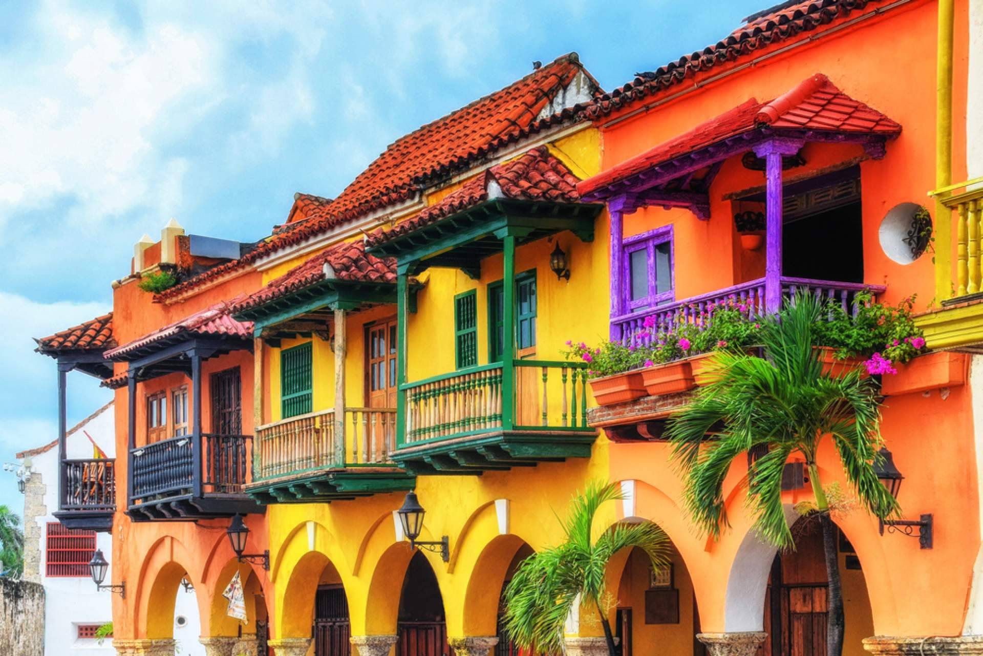 Descubrir los tesoros culturales y naturales de Colombia con Transfers & Tours