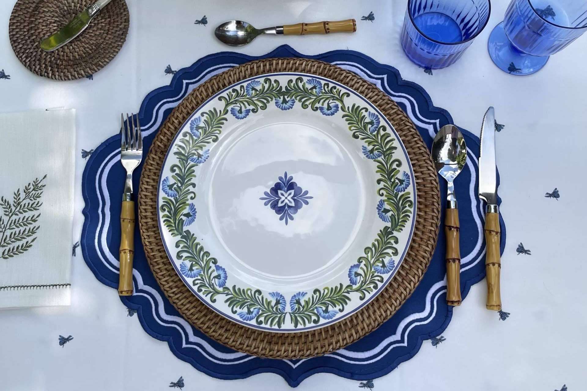 Las colecciones de vajillas y textiles de Goodies permiten decorar una mesa con elegancia