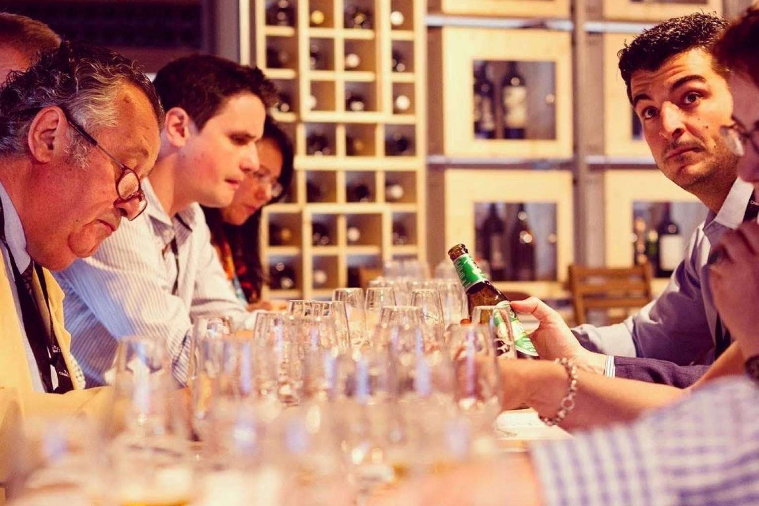 Vinopremier destaca por su servicio experiencial con las catas de vino, cervezas y destilados