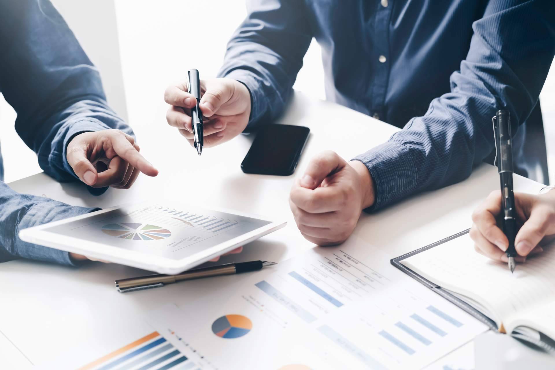 Servicios de análisis de datos en redes sociales, con los expertos de Golden Companies