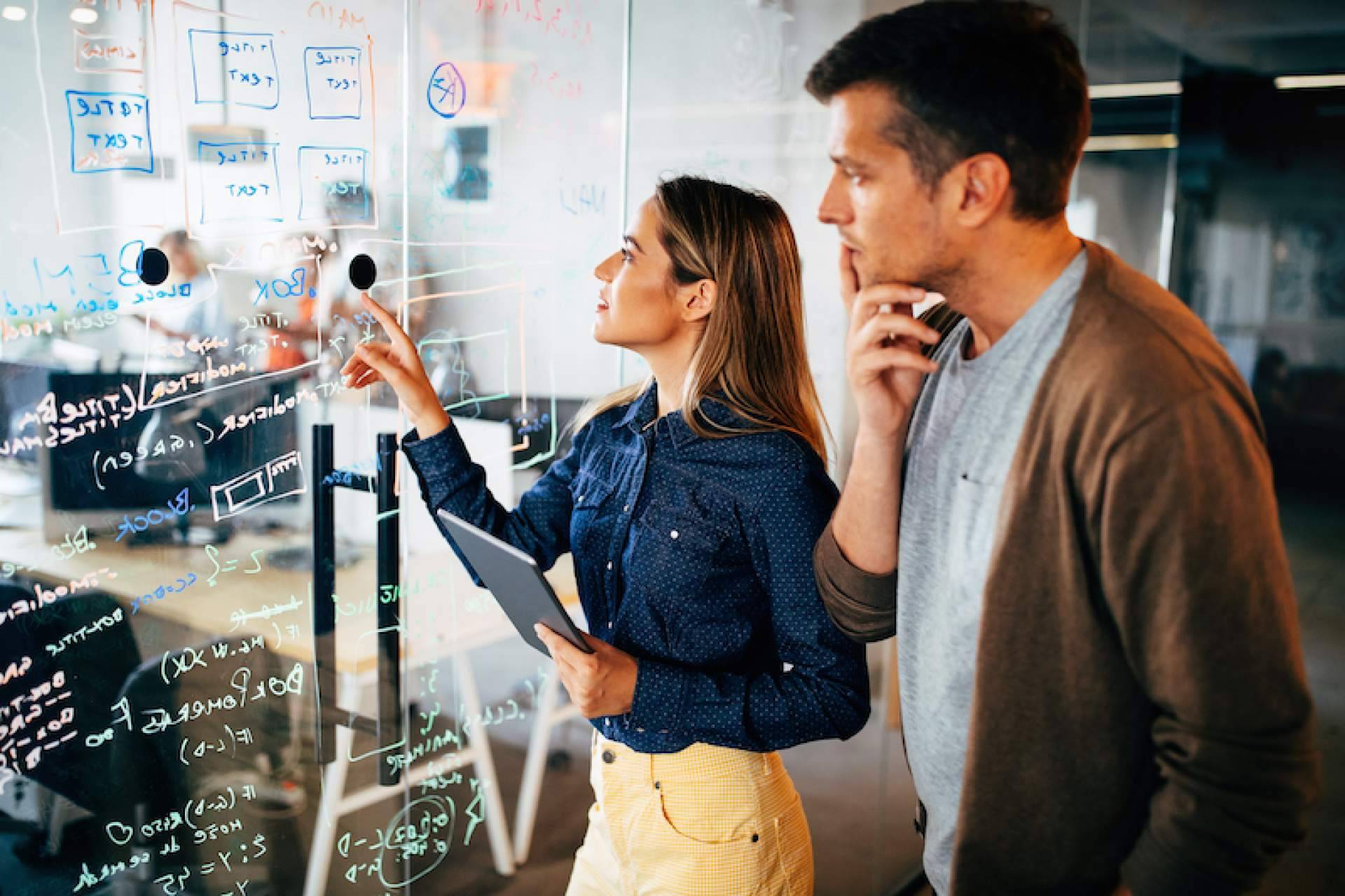 ¿Cuáles son las claves para crear una buena estrategia digital?, con Cierzo Digital