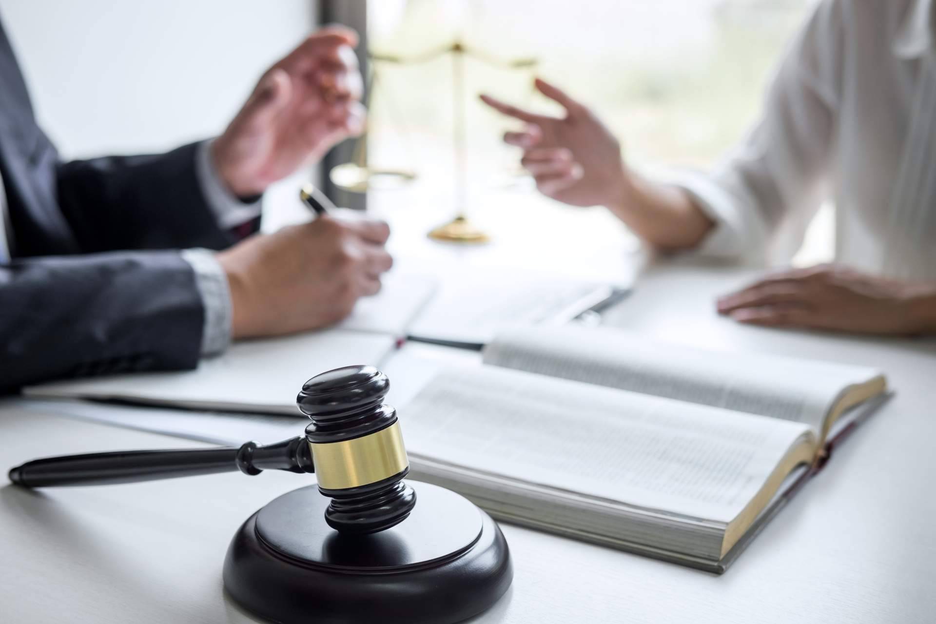 Una clienta de Abogados Para Tus Deudas cancela su deuda y logra la libertad financiera
