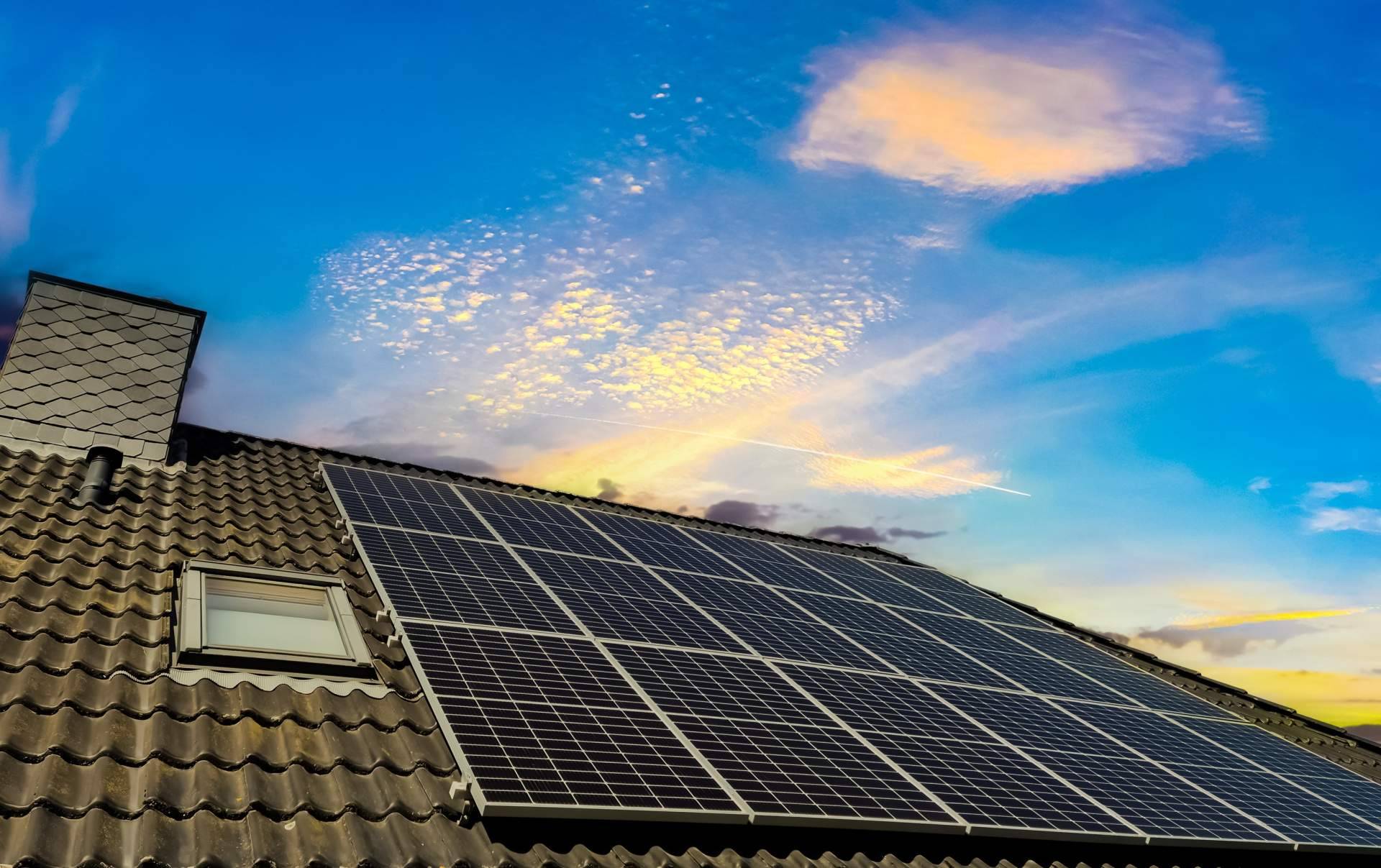 Instalación de paneles solares de la mano de Solar Placa