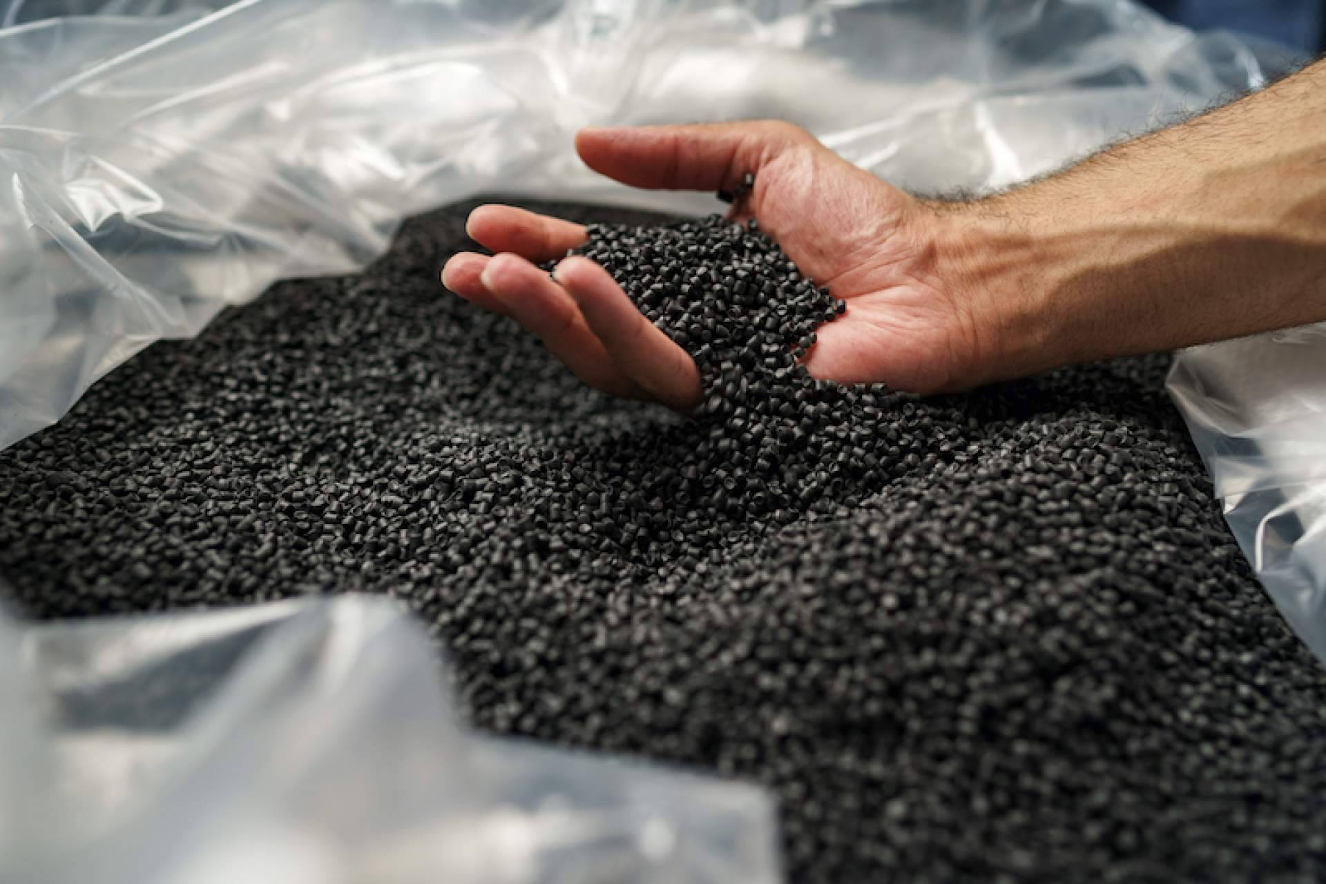Fabricación y extrusión de plásticos, de la mano de AMG Interim Managers
