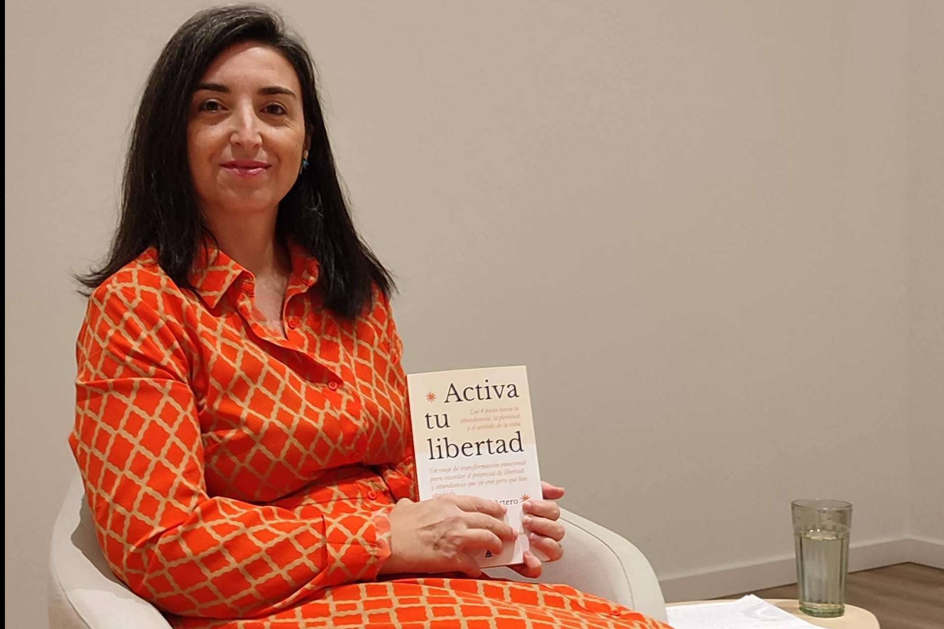 Isabel Corell concede esta entrevista por el lanzamiento de su libro 'Activa tu Libertad'