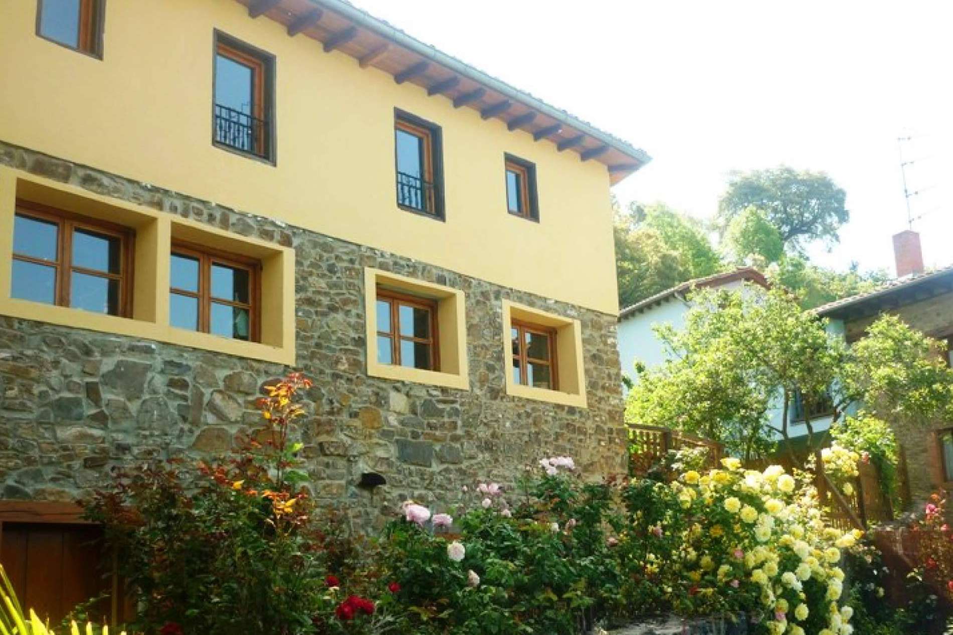 Vacaciones alternativas con Yoga en La Perezosa, en Cantabria