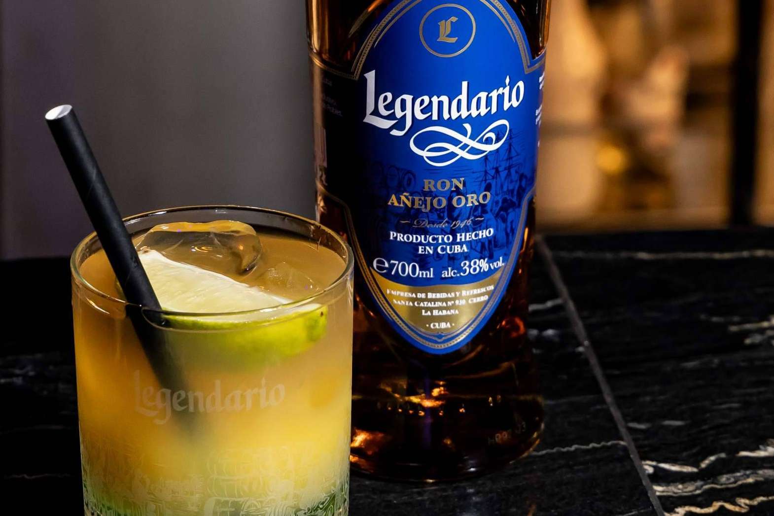 El Ron Legendario Añejo Oro es uno de los productos más destacados en Legendario Shop