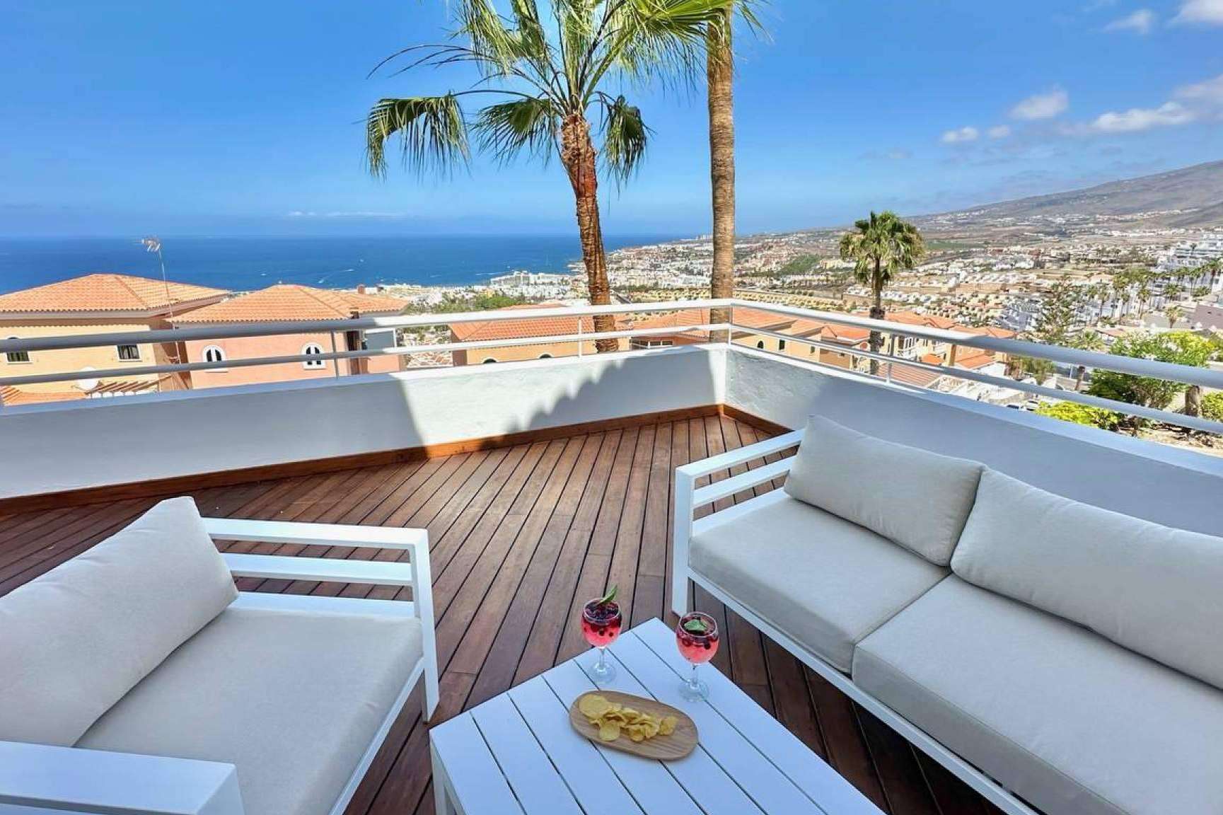 Villas de lujo en Tenerife para vivir una experiencia de alto nivel, en Canarias.com