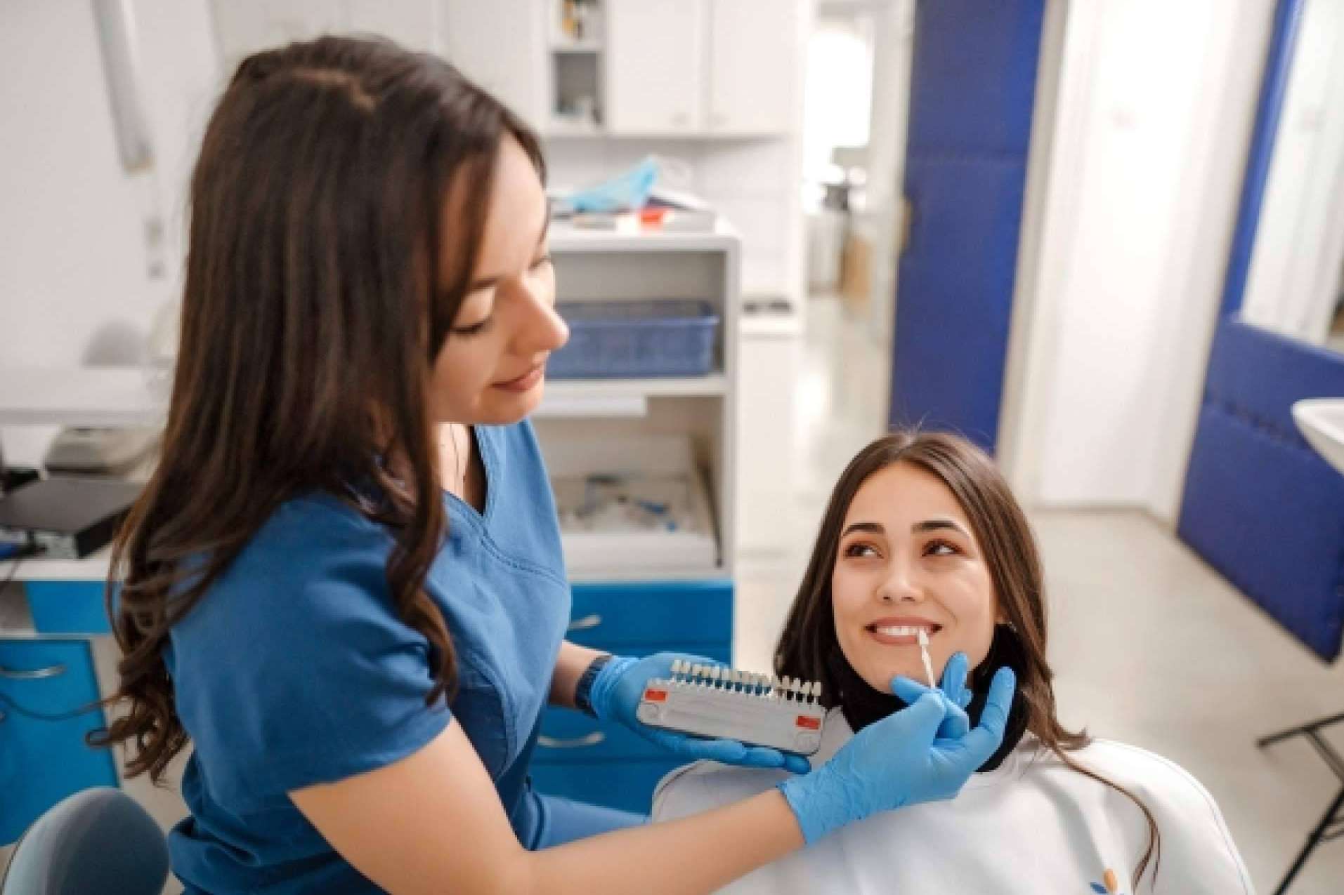 Conseguir una sonrisa saludable con los servicios de odontología avanzada de Denty Dent