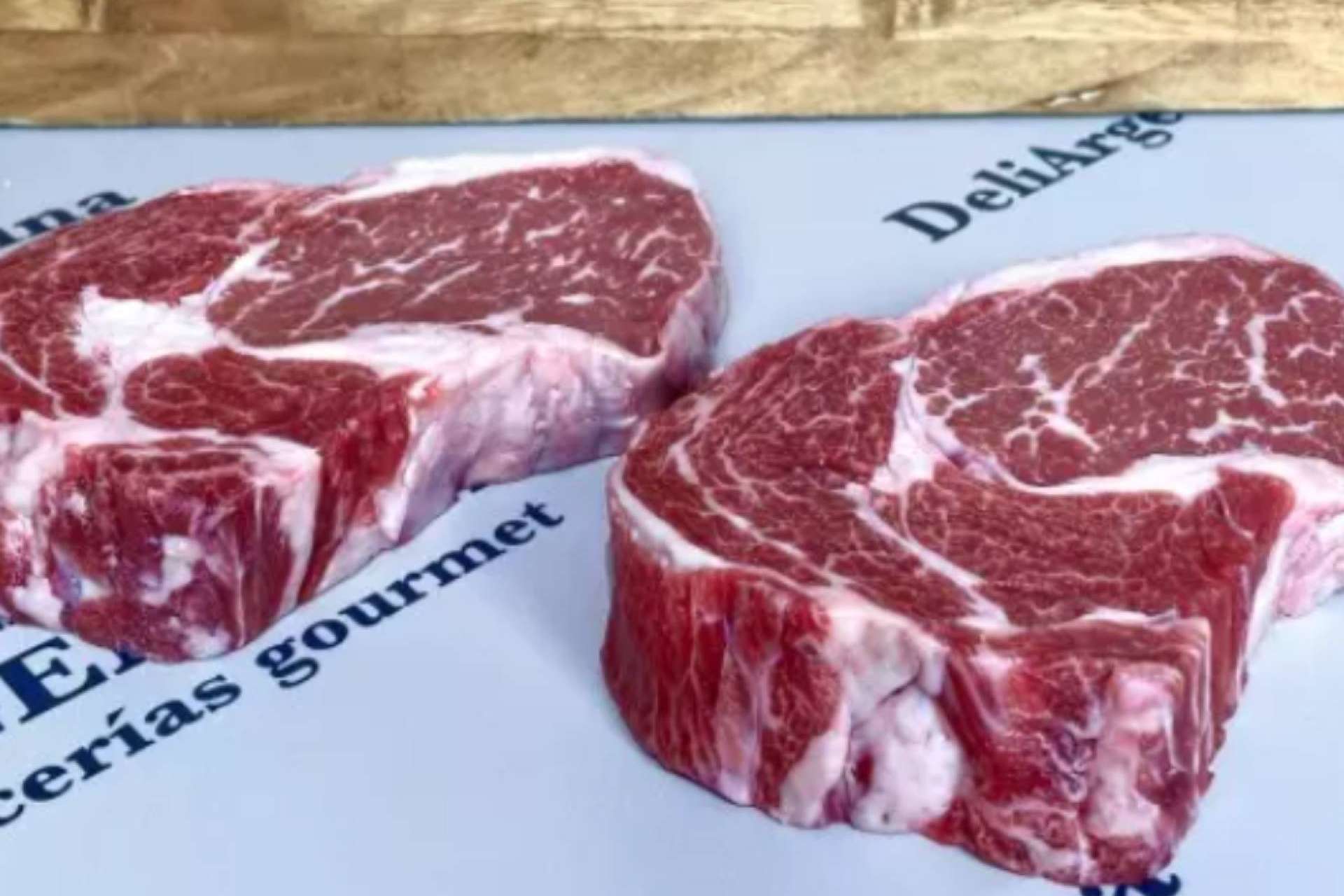 Ojo de bife Angus de Argentina y Uruguay, la apuesta gourmet de Delicatessen Argentina
