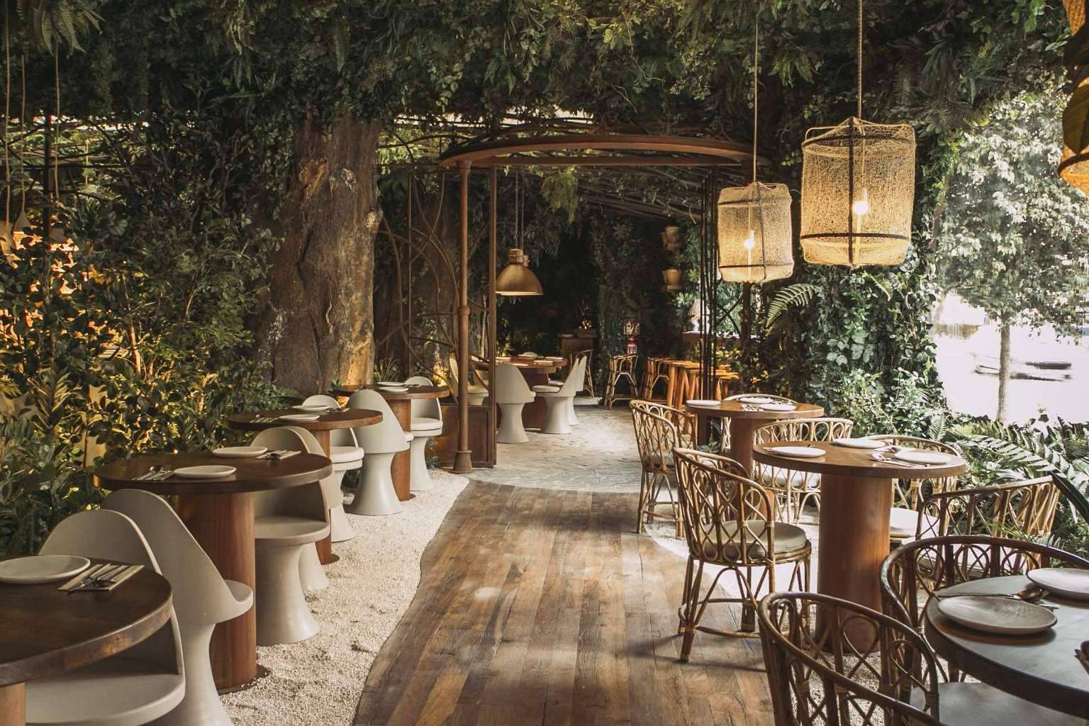 La experiencia gastronómica inmersiva de Begin Restaurante se abre al mercado de franquicias