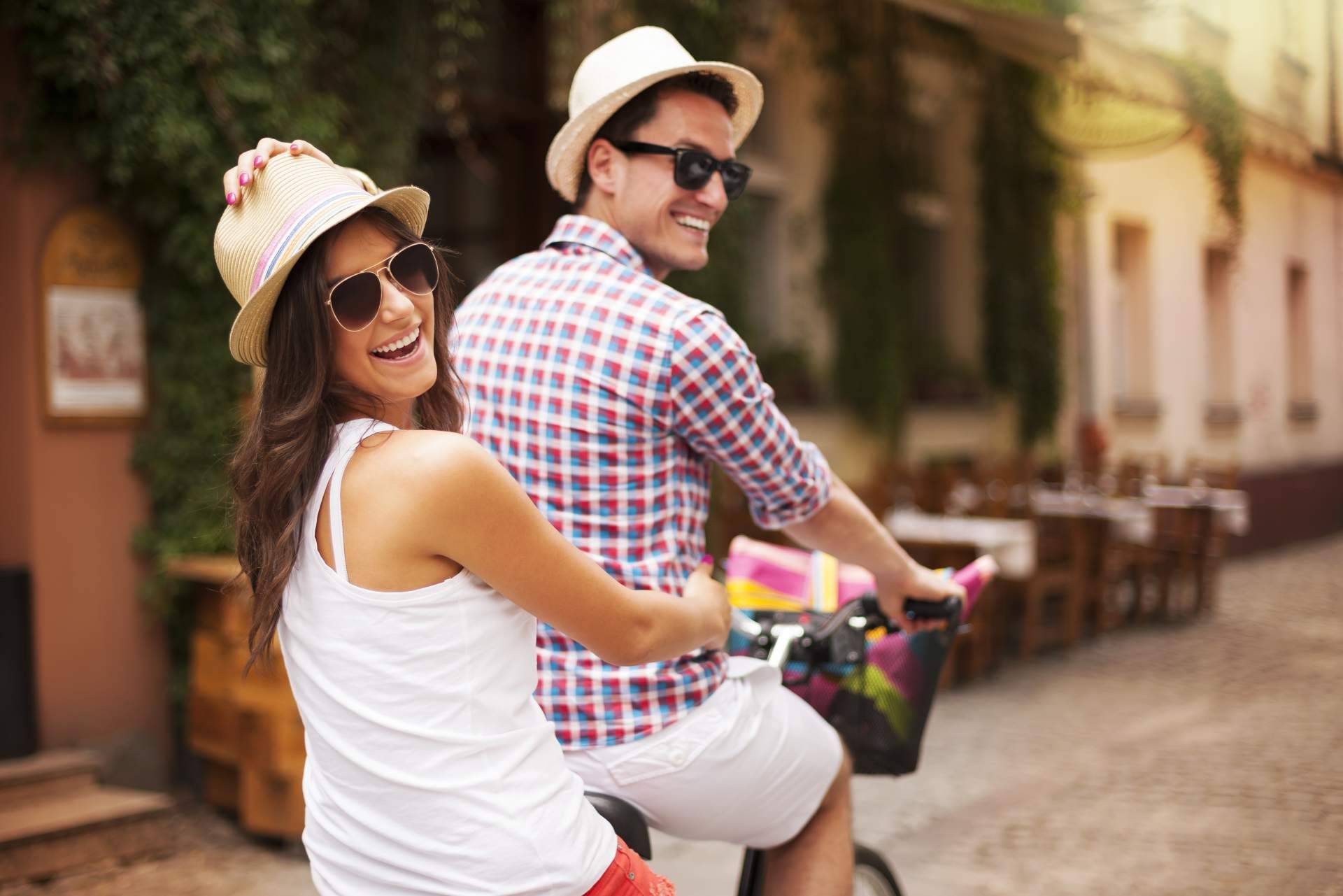 Pagos móviles, cashback y consulta con profesionales; así acompaña Plazo Credit este verano