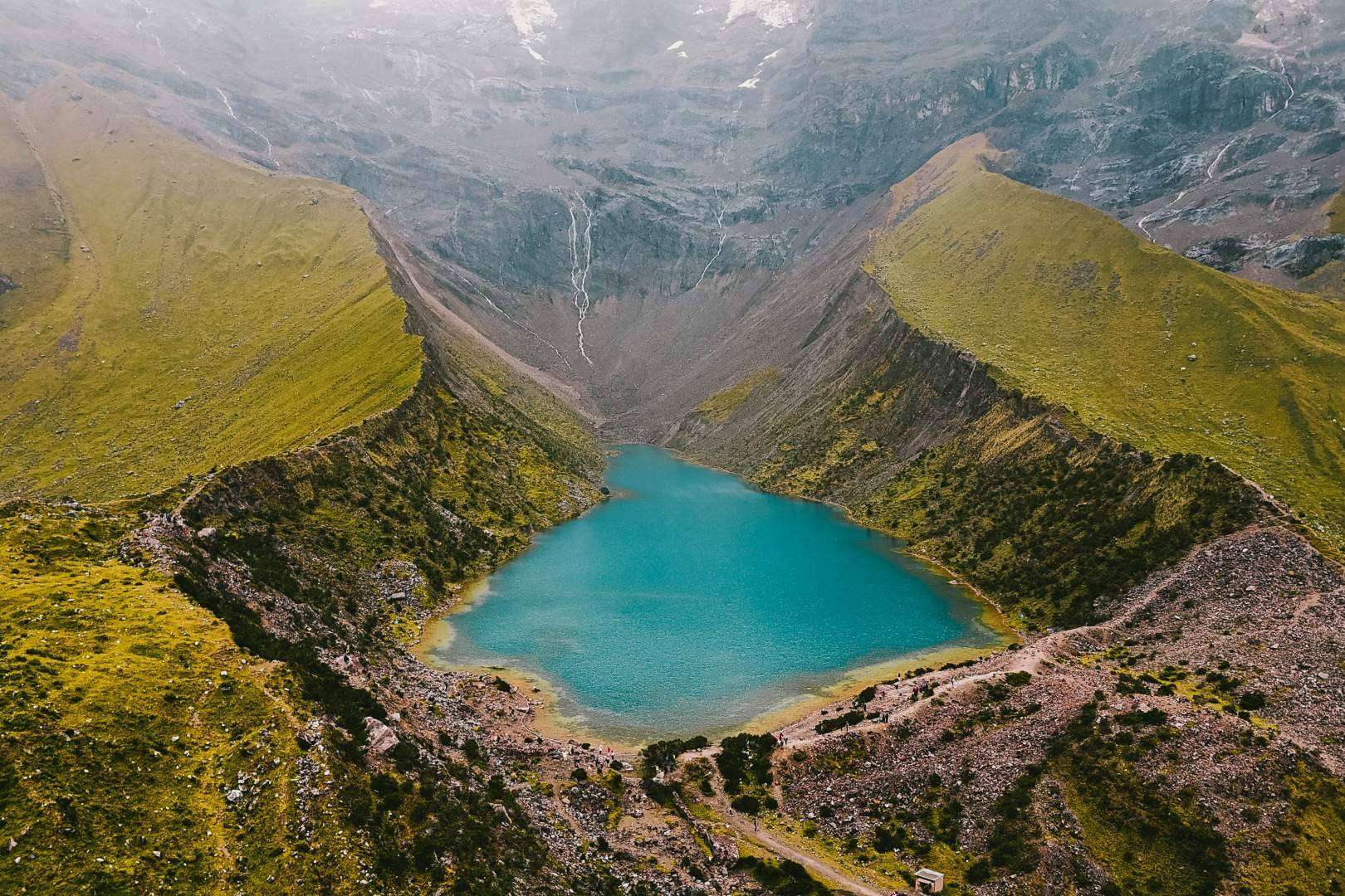 Descubrir la Laguna Humantay; un viaje entre montañas y tradiciones