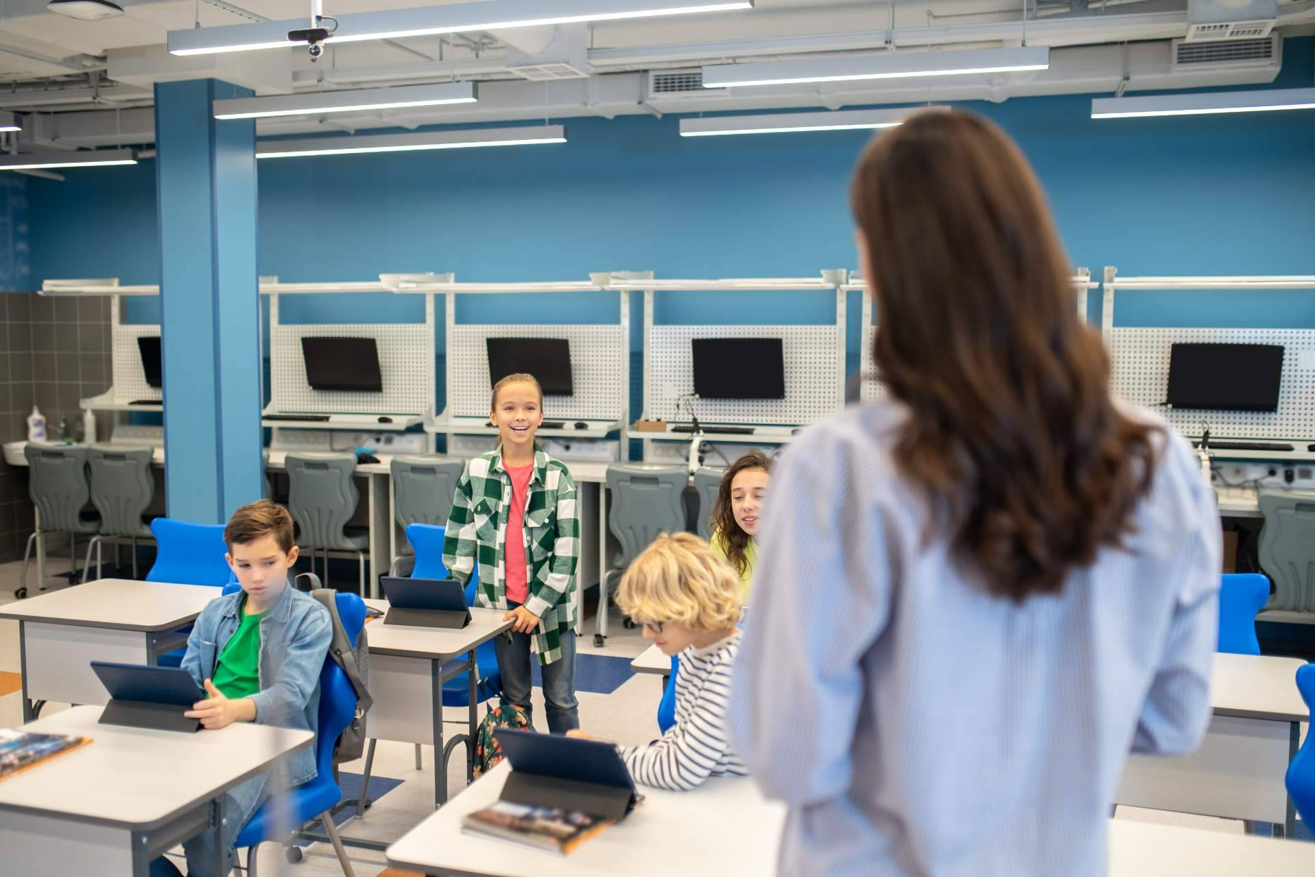 La formación docente para aulas de emprendimiento se refuerza con la experiencia de Letssay Formación