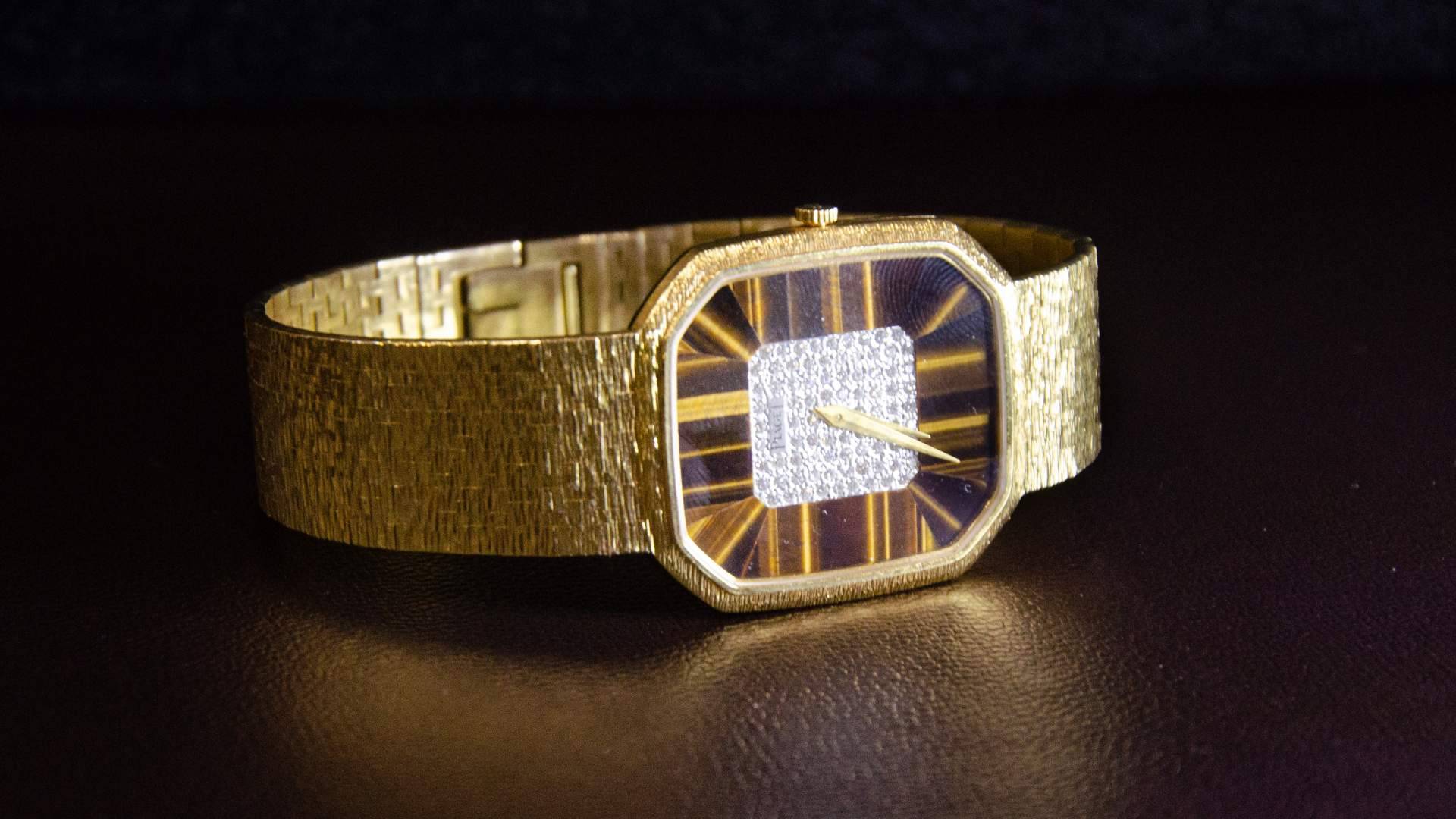 Claves para obtener el valor real al vender relojes de oro en Oviedo sin intermediarios